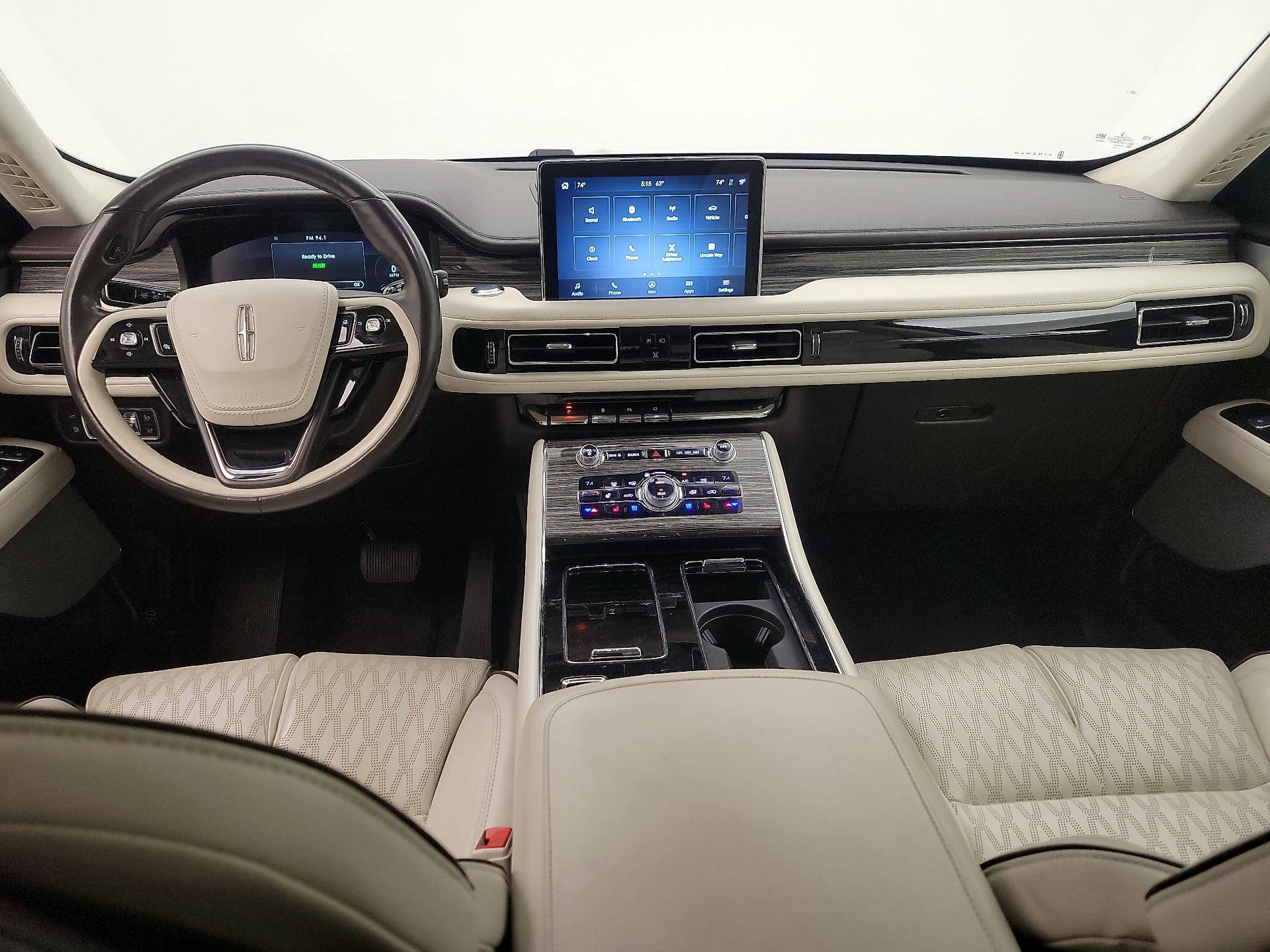 Thumbnail: 2020 Lincoln Aviator - 9