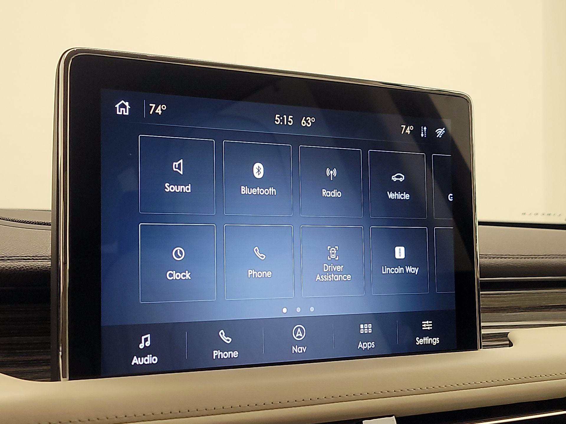 Thumbnail: 2020 Lincoln Aviator - 15