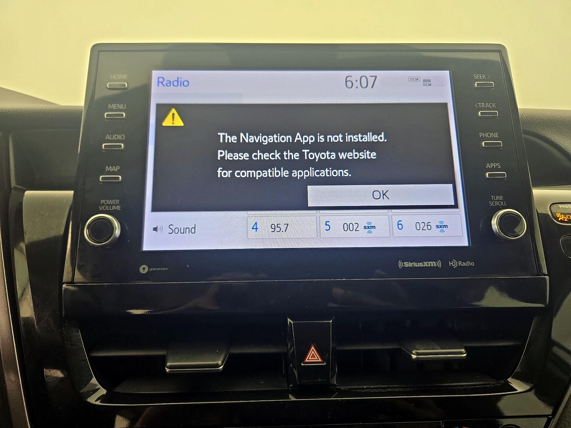 Thumbnail: 2023 Toyota Camry - 14