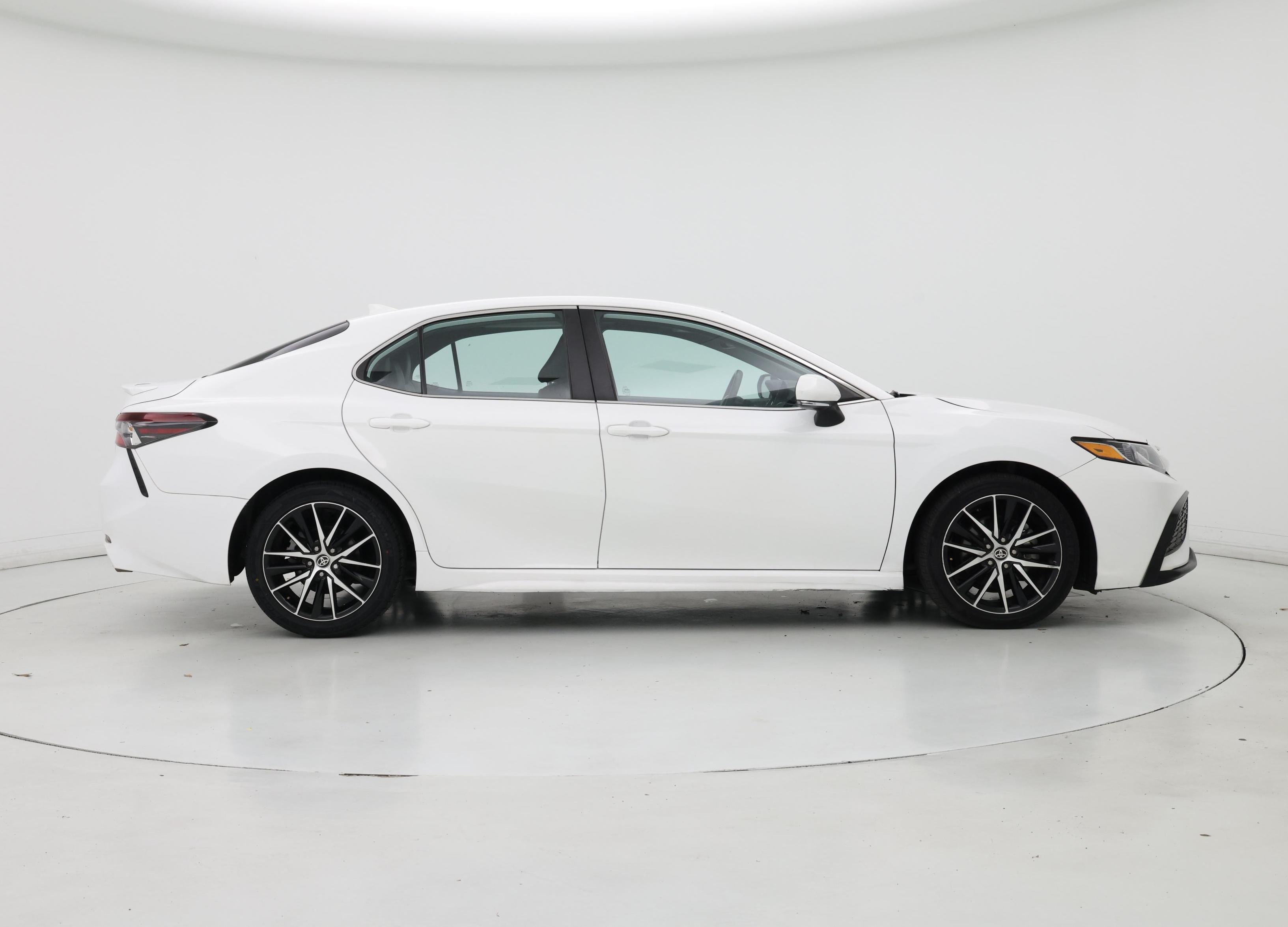 Thumbnail: 2023 Toyota Camry - 7