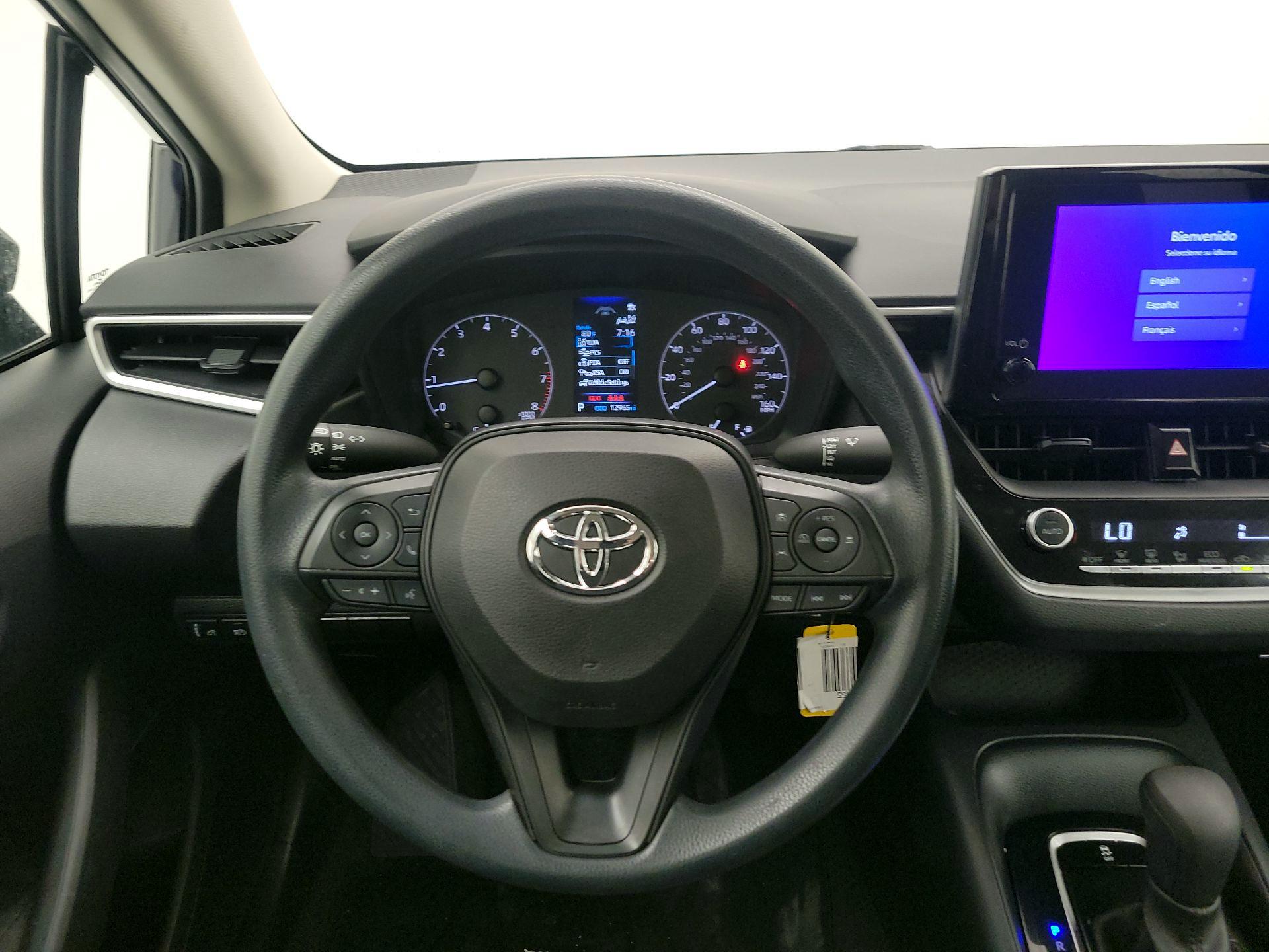 Thumbnail: 2023 Toyota Corolla - 10