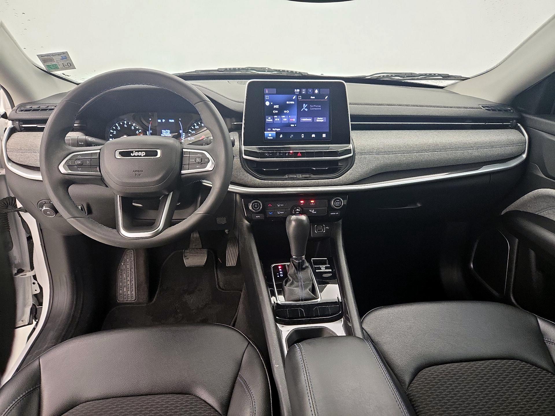 Thumbnail: 2022 Jeep Compass - 9