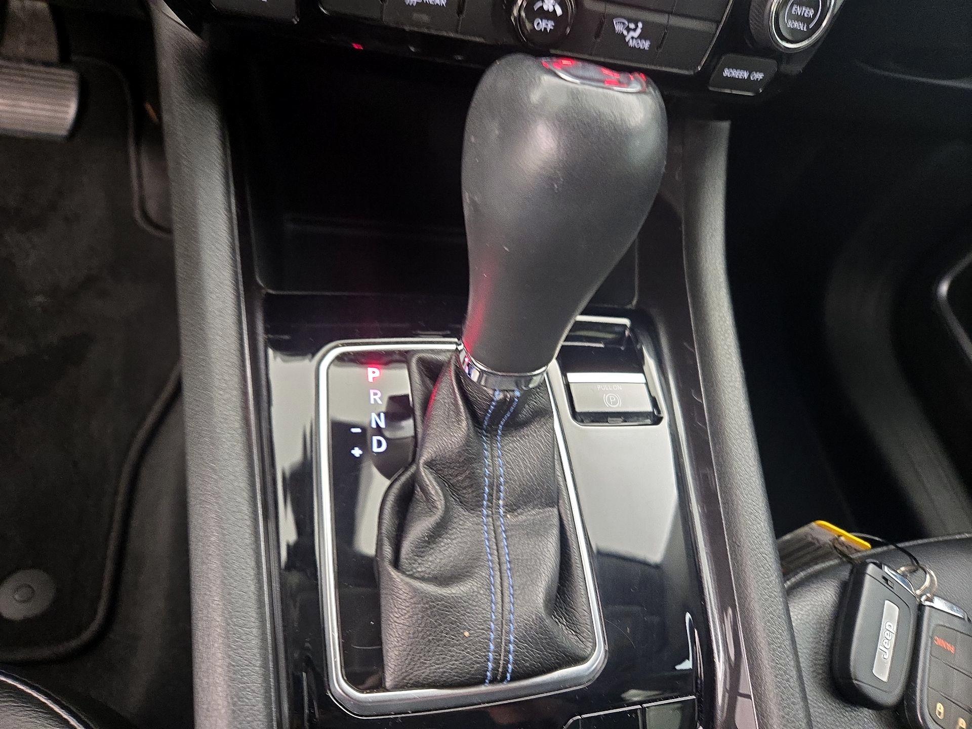 Thumbnail: 2022 Jeep Compass - 17