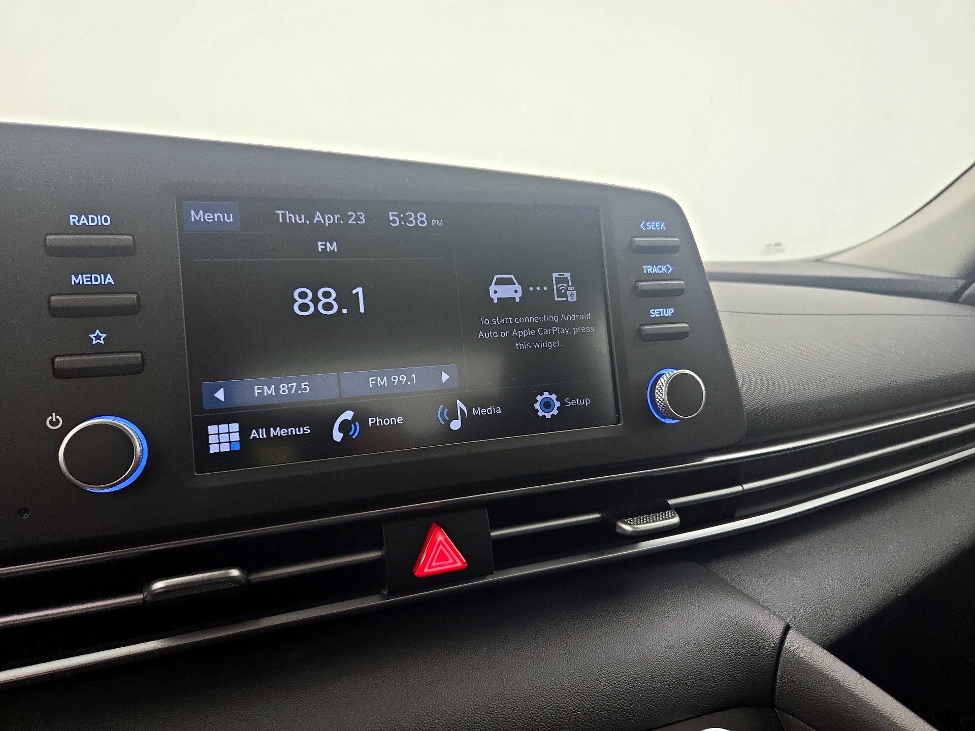 Thumbnail: 2025 Hyundai Elantra - 15