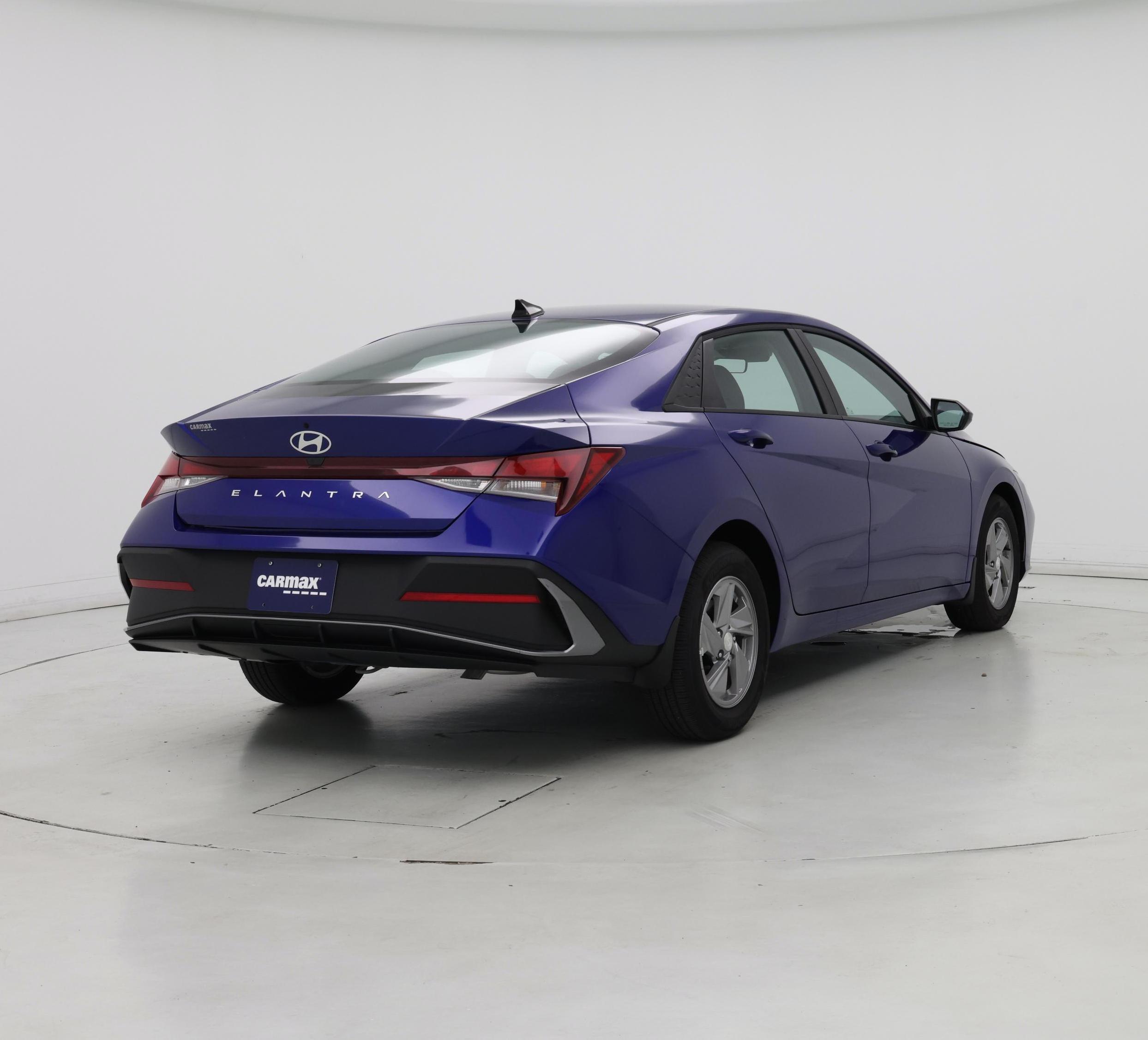 Thumbnail: 2025 Hyundai Elantra - 8