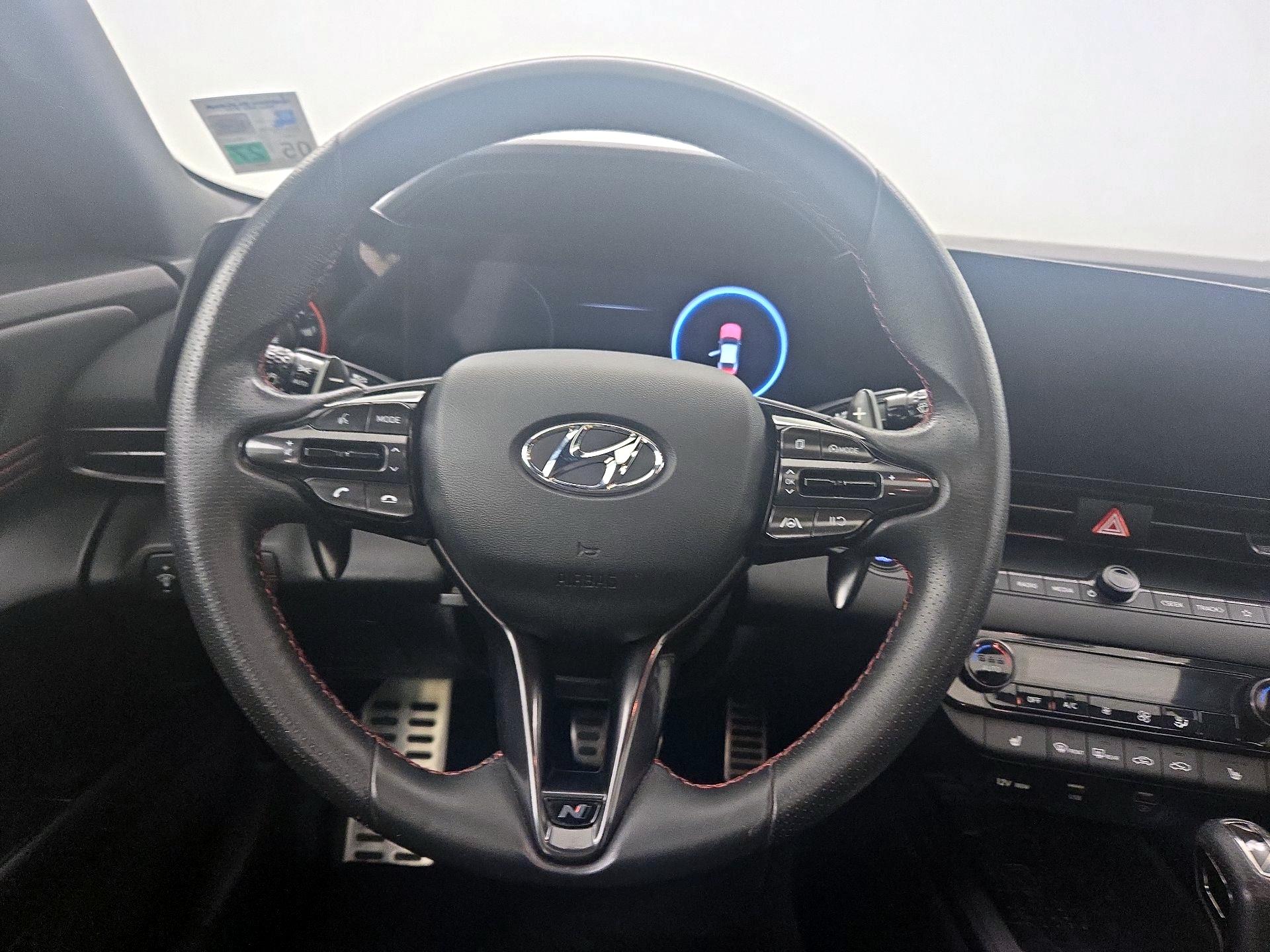 Thumbnail: 2023 Hyundai Elantra - 10