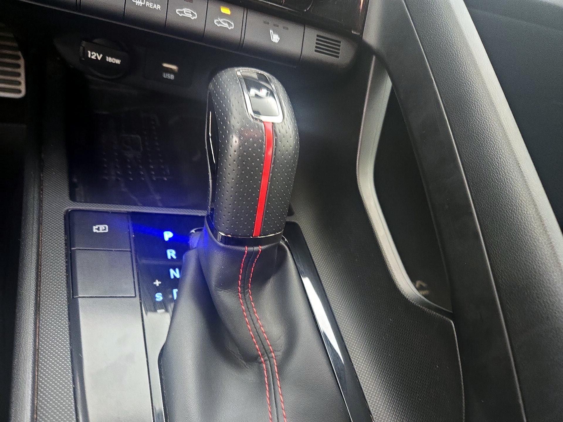 Thumbnail: 2023 Hyundai Elantra - 17