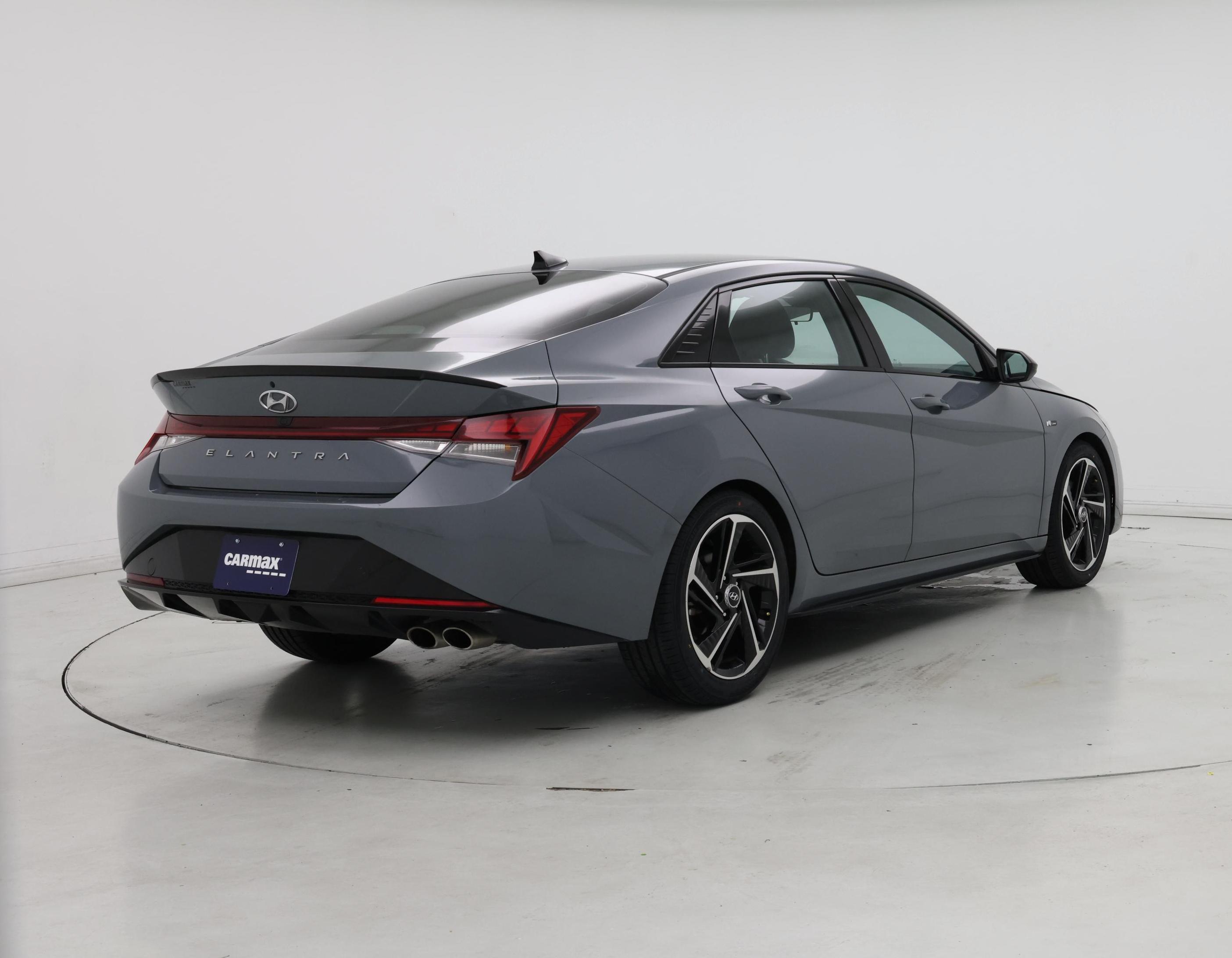 Thumbnail: 2023 Hyundai Elantra - 8