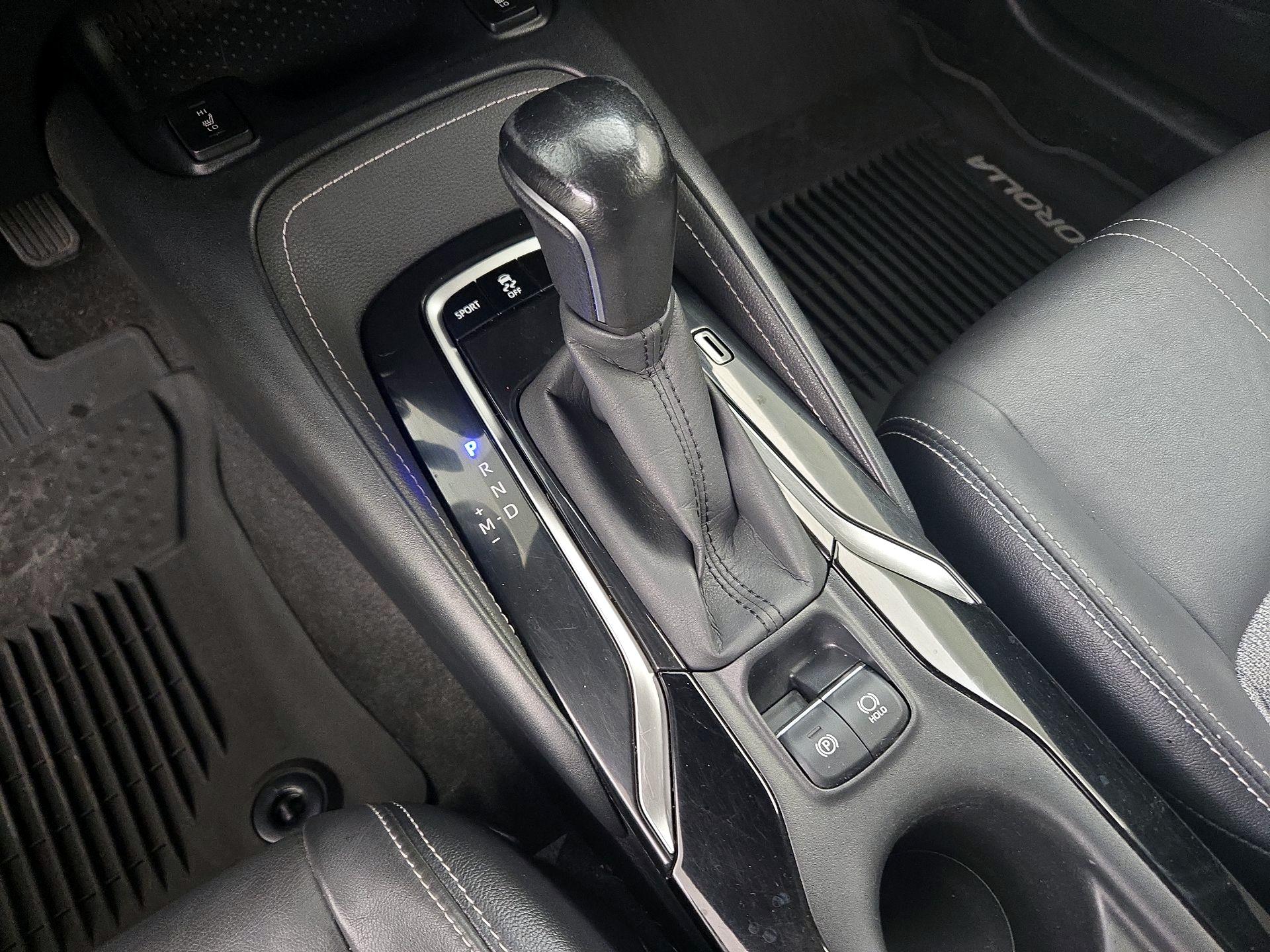 Thumbnail: 2021 Toyota Corolla - 18