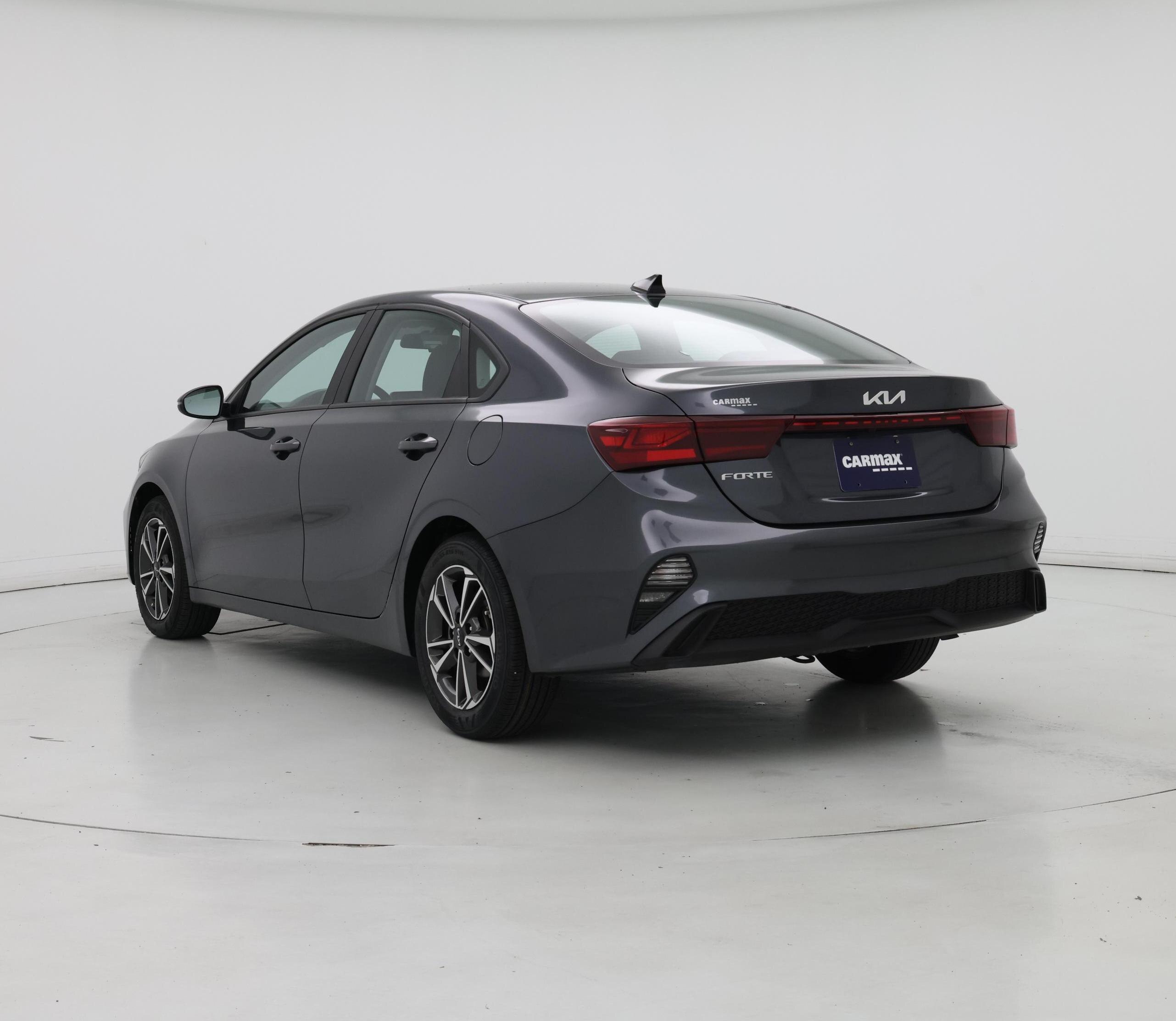 Thumbnail: 2023 Kia Forte - 2