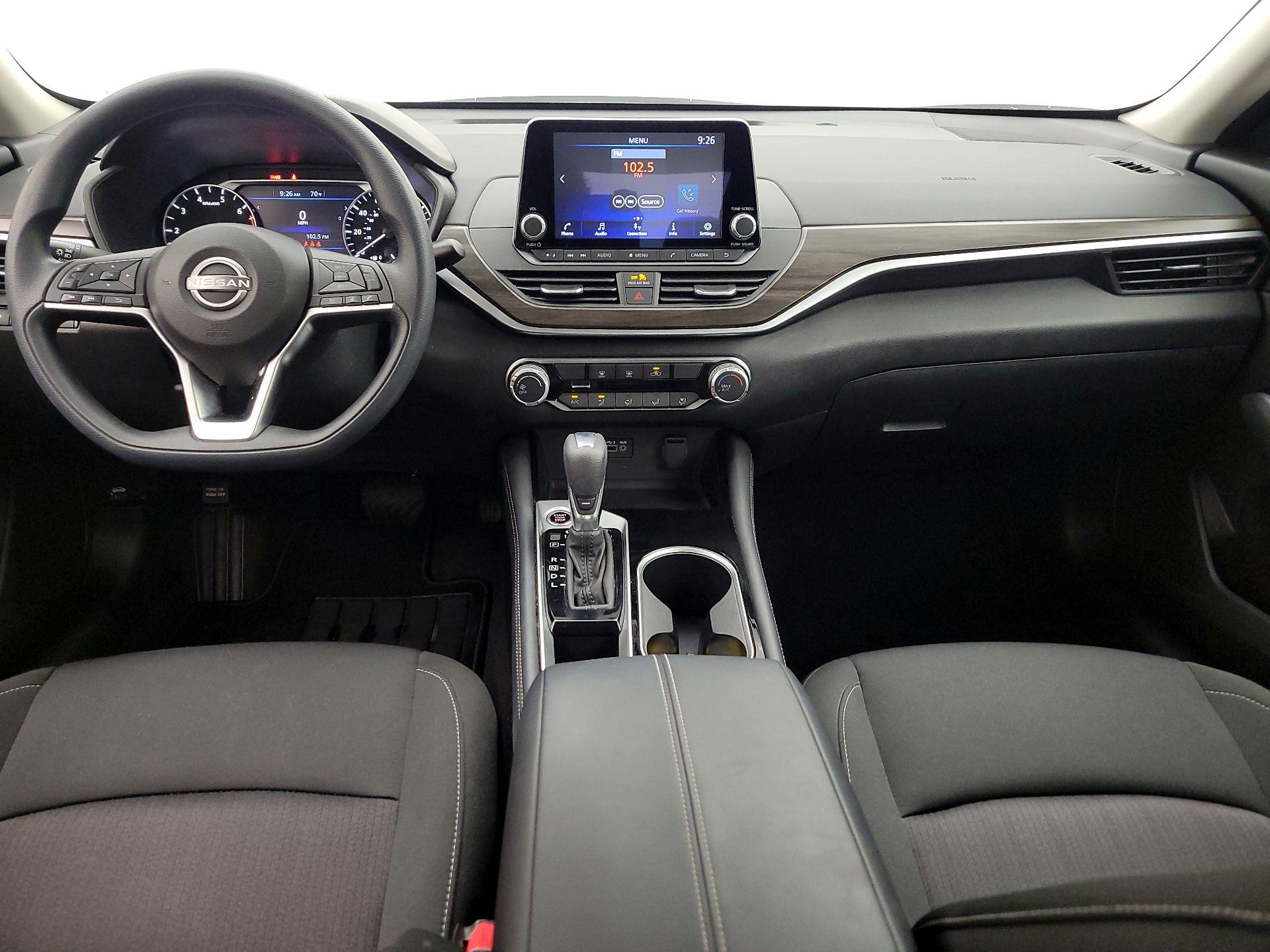 Thumbnail: 2023 Nissan Altima - 9