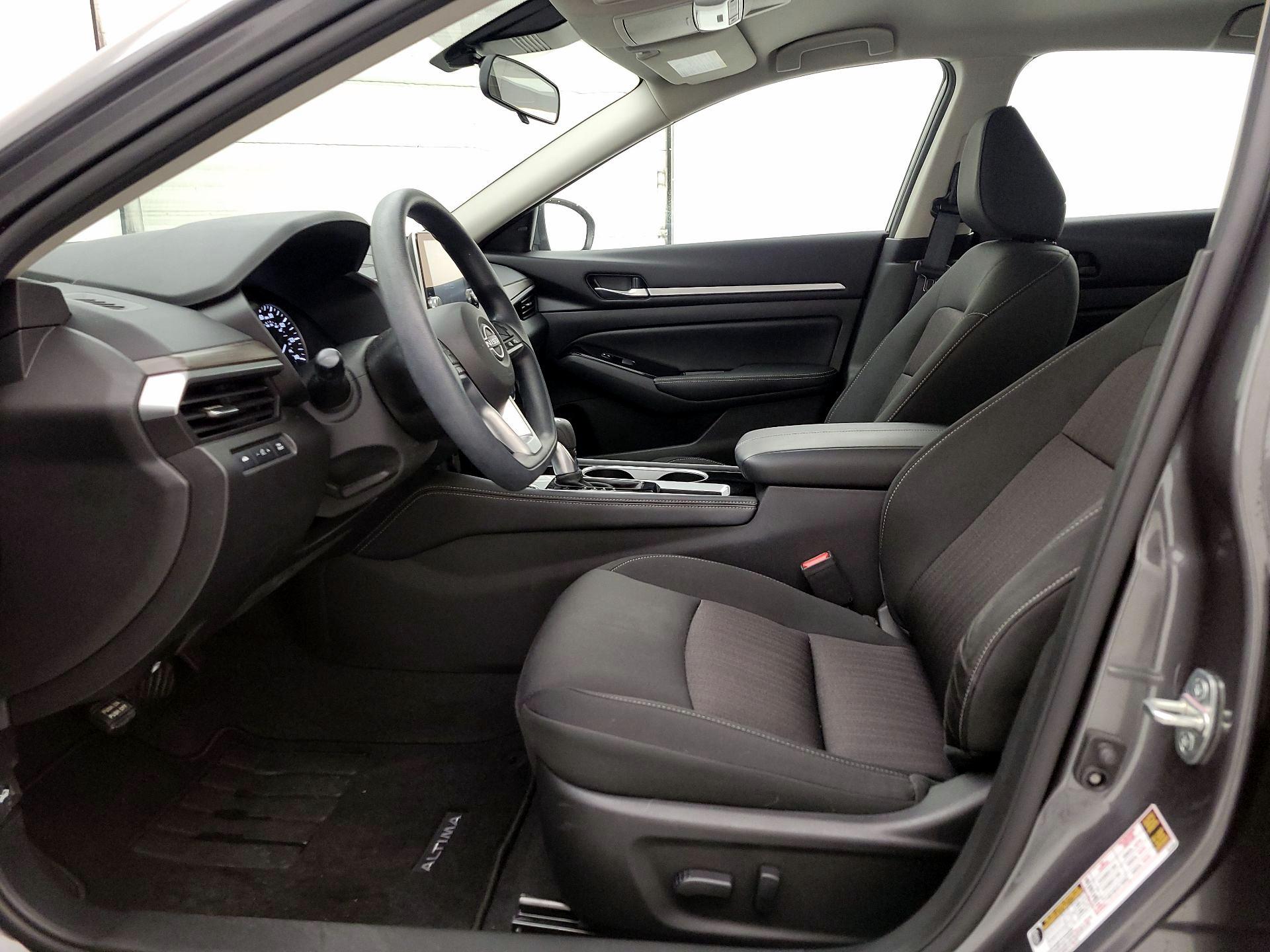 Thumbnail: 2023 Nissan Altima - 11