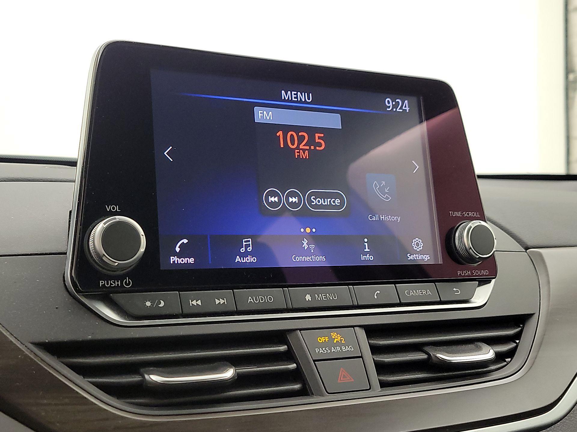 Thumbnail: 2023 Nissan Altima - 15