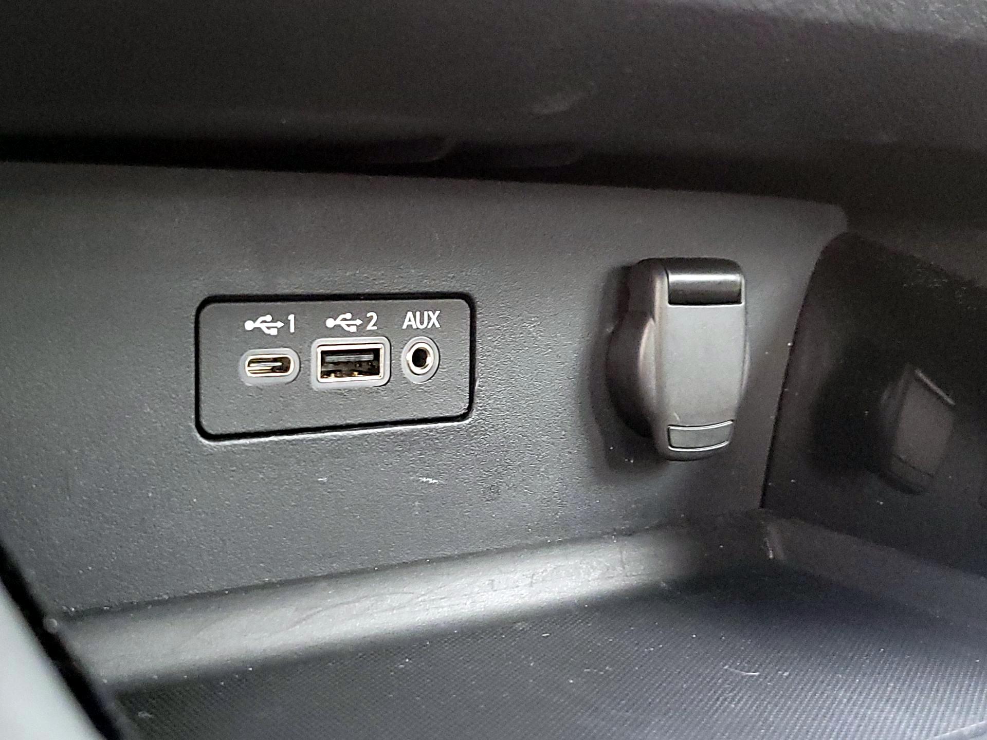 Thumbnail: 2023 Nissan Altima - 18