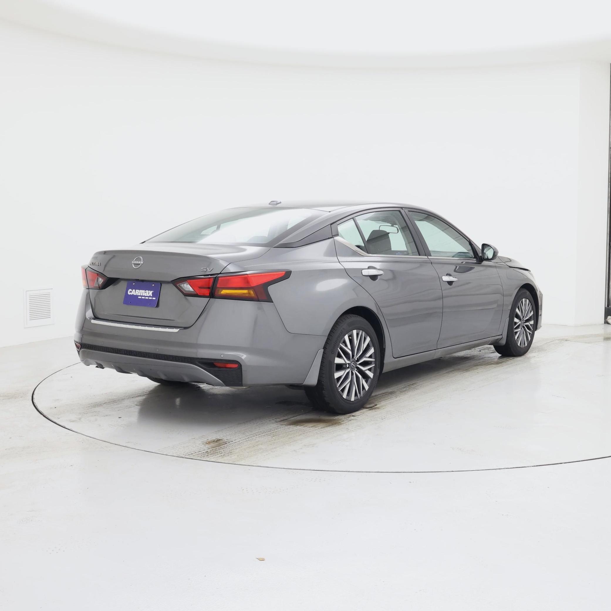 Thumbnail: 2023 Nissan Altima - 8