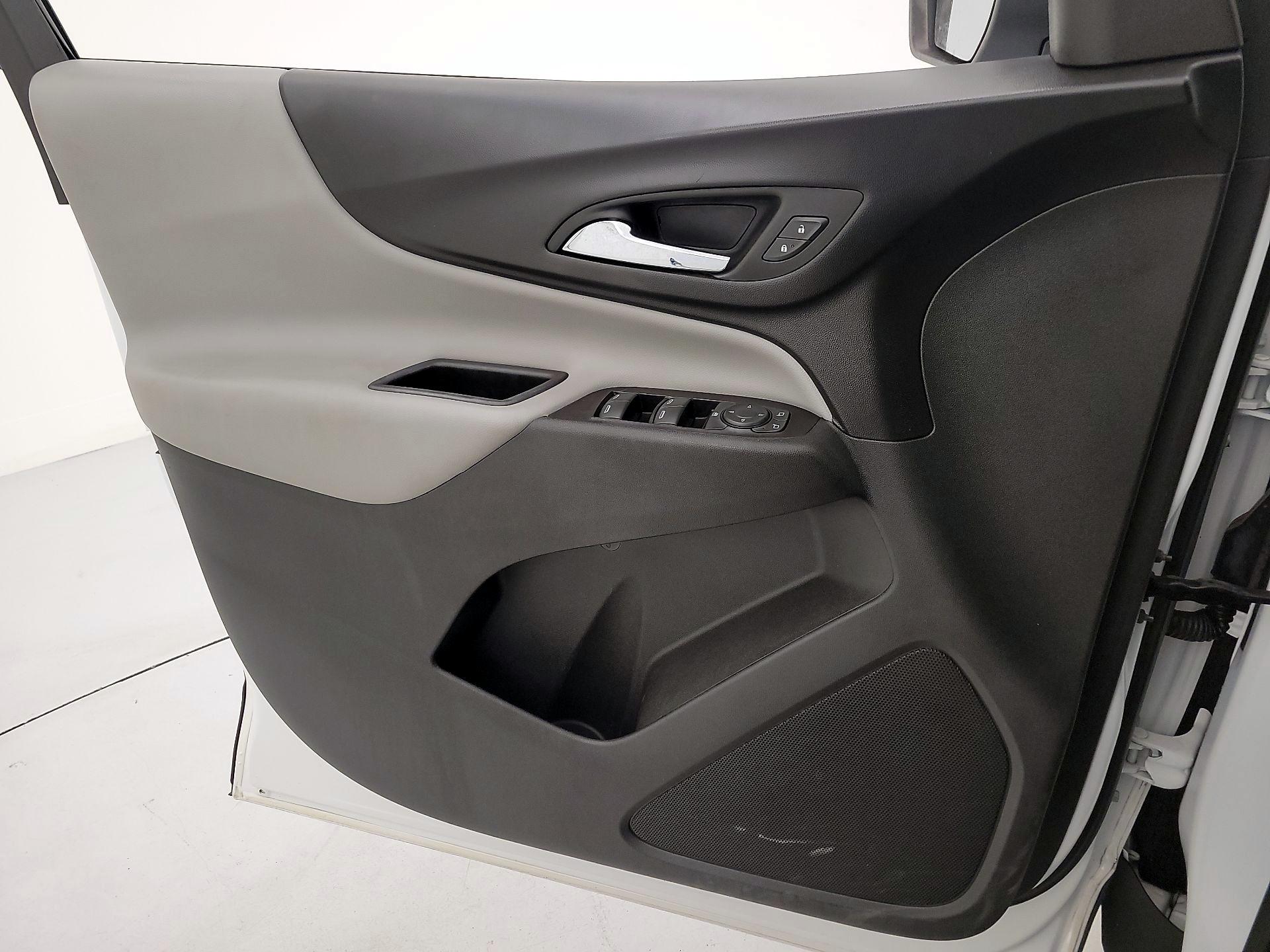 Thumbnail: 2020 Chevrolet Equinox - 12