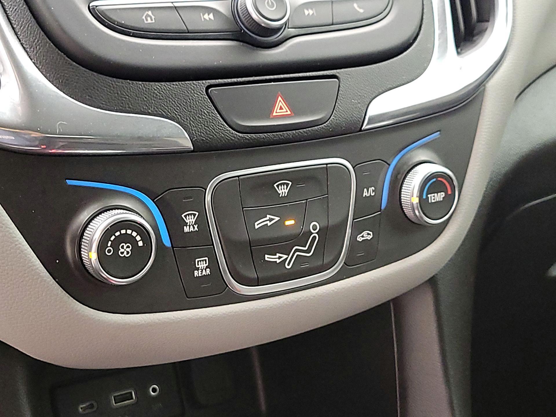 Thumbnail: 2020 Chevrolet Equinox - 16