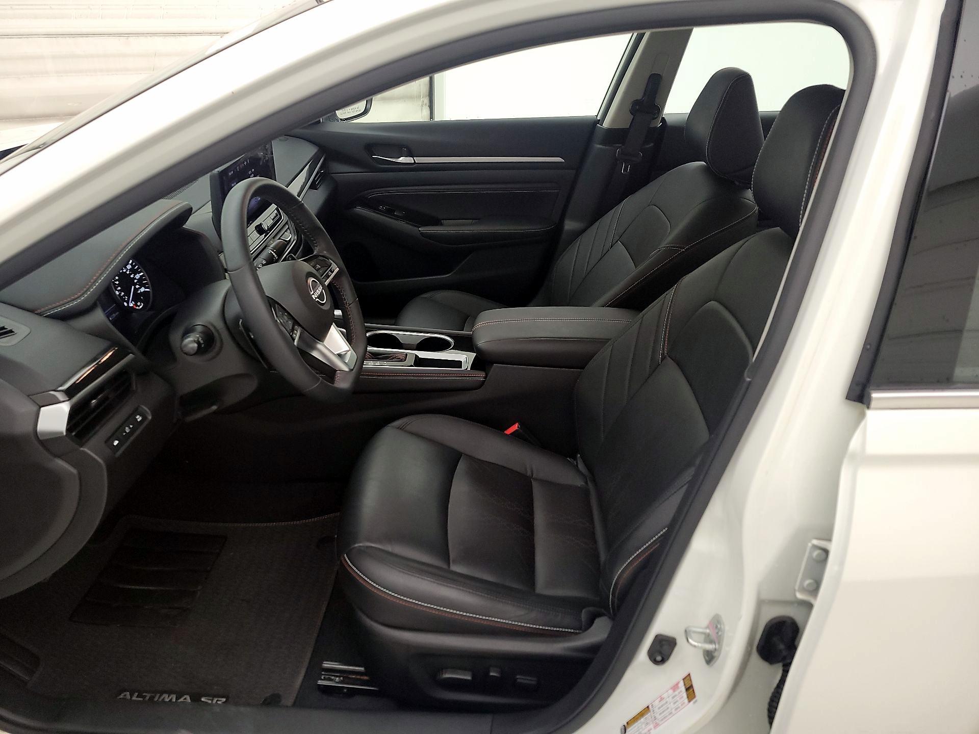 Thumbnail: 2023 Nissan Altima - 11