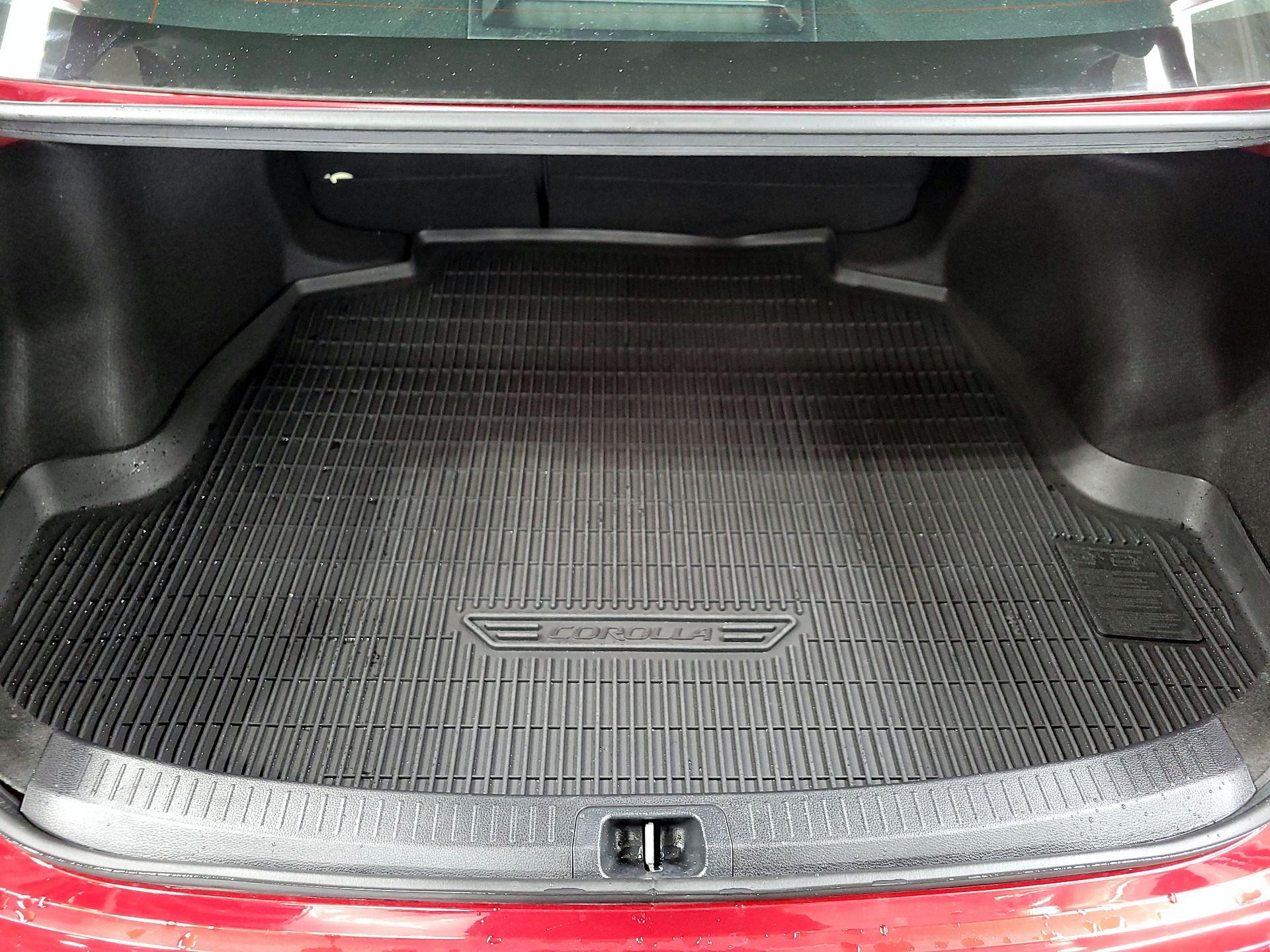 Thumbnail: 2023 Toyota Corolla - 19