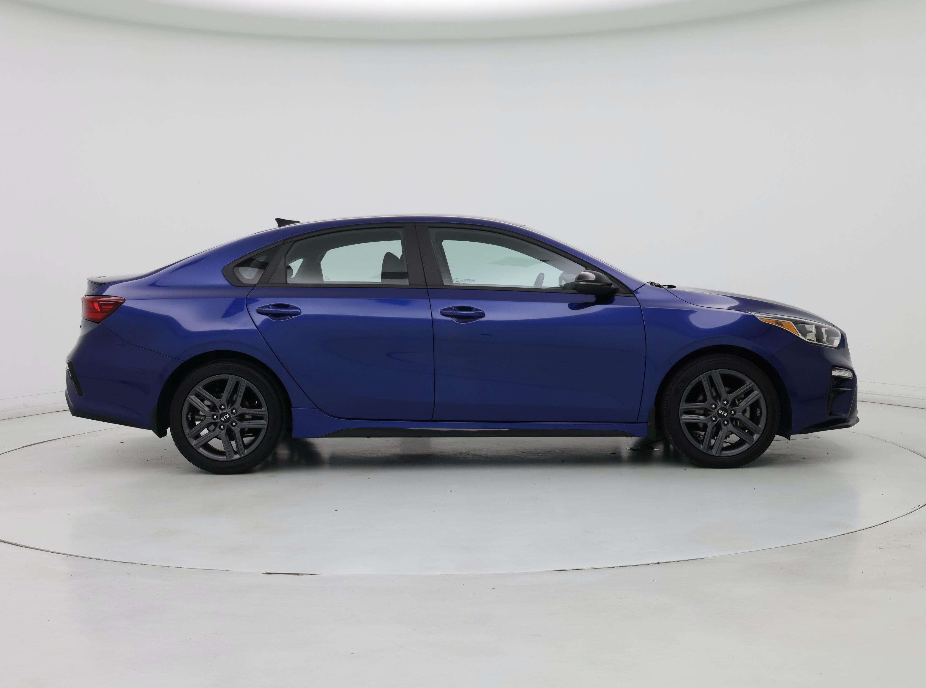Thumbnail: 2021 Kia Forte - 7