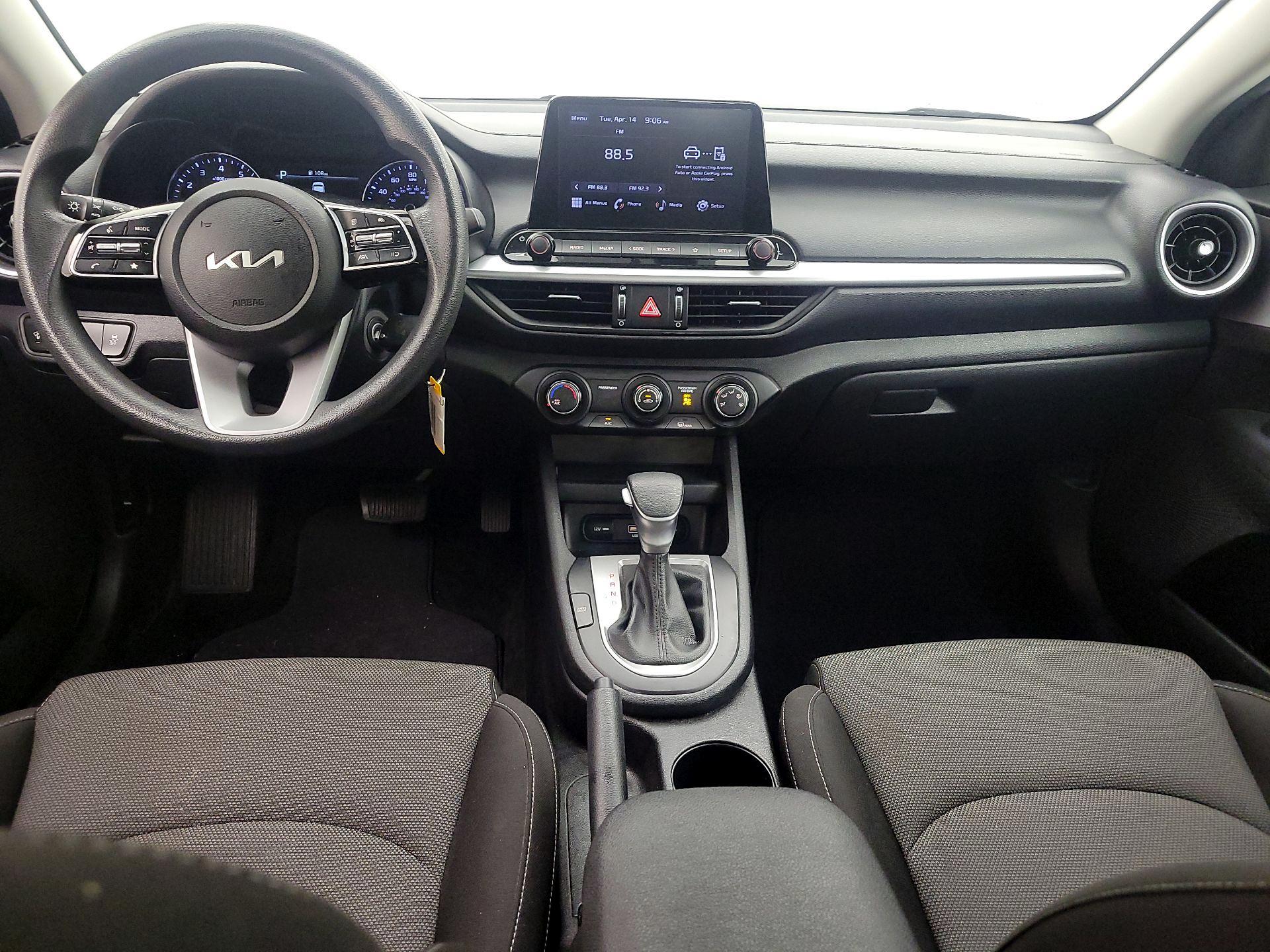 Thumbnail: 2023 Kia Forte - 9