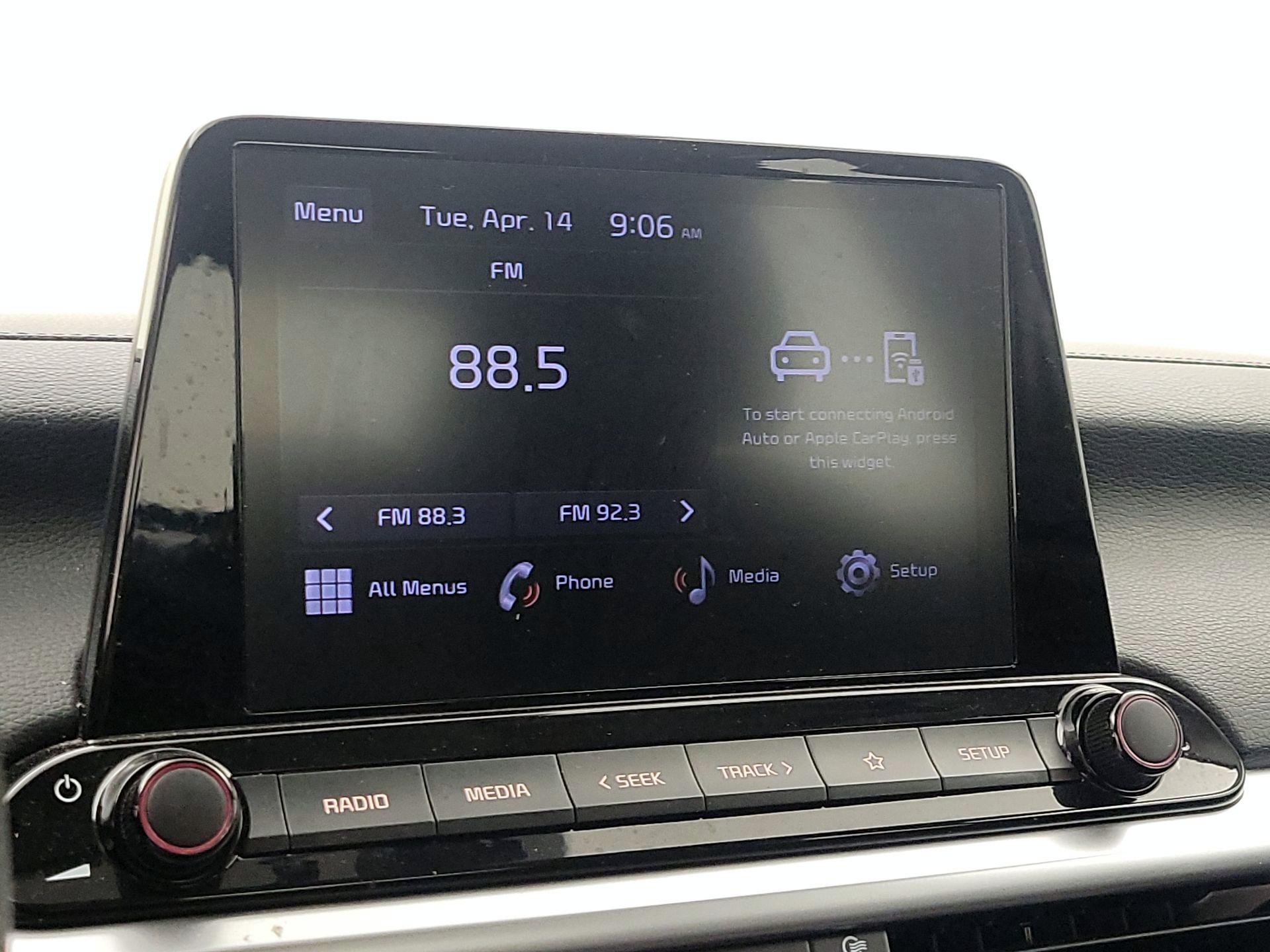 Thumbnail: 2023 Kia Forte - 15