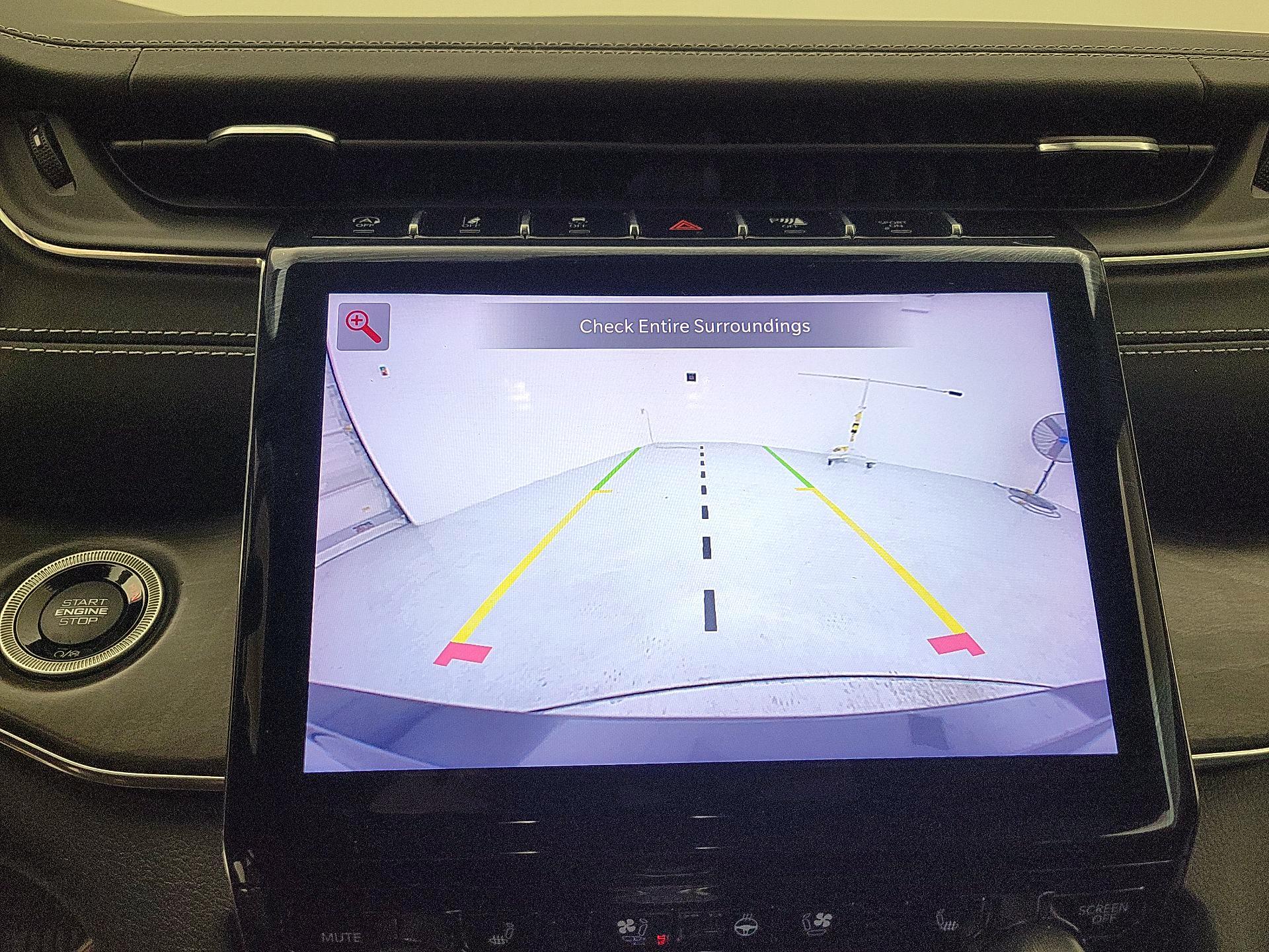 Thumbnail: 2021 Jeep Grand Cherokee L - 14