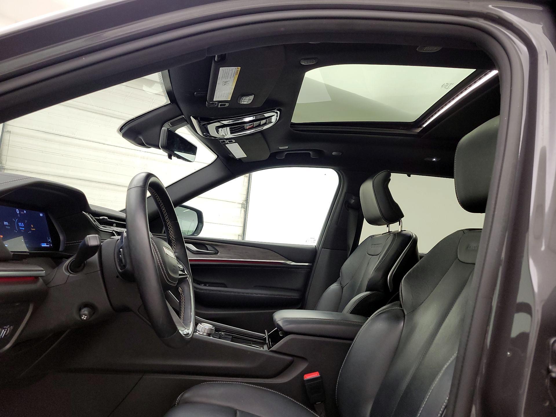 Thumbnail: 2021 Jeep Grand Cherokee L - 19