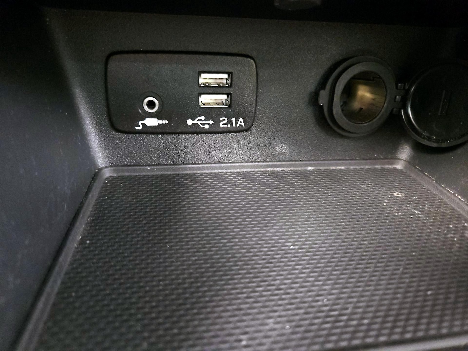 2021 Subaru Forester Premium - Photo 19