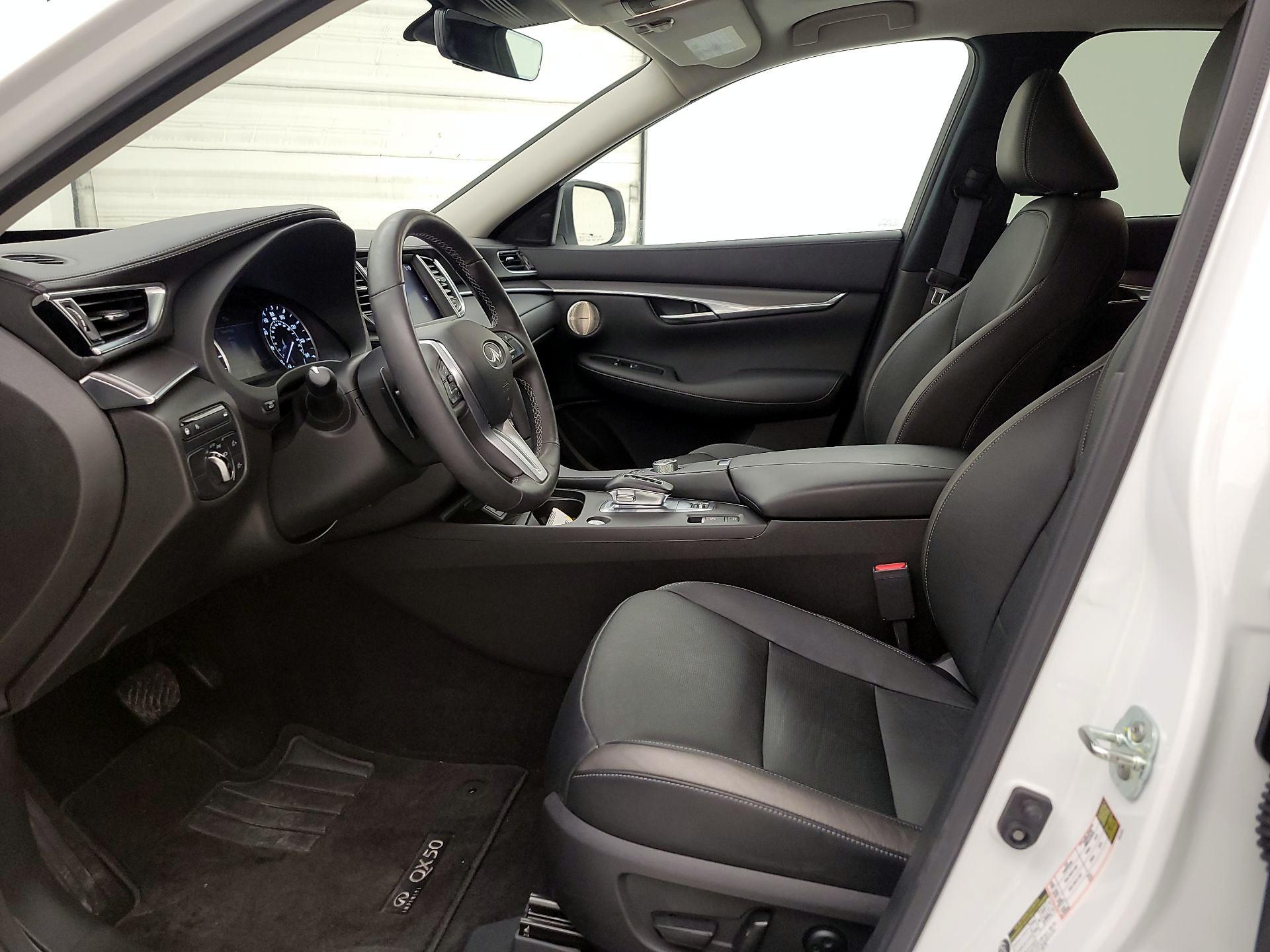 Thumbnail: 2023 INFINITI QX50 - 11