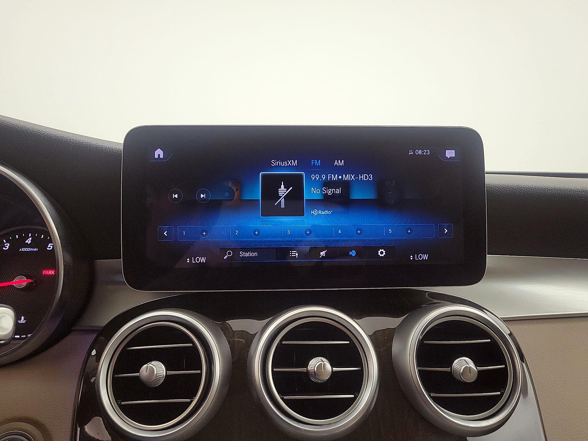 Thumbnail: 2020 Mercedes-Benz GLC - 16