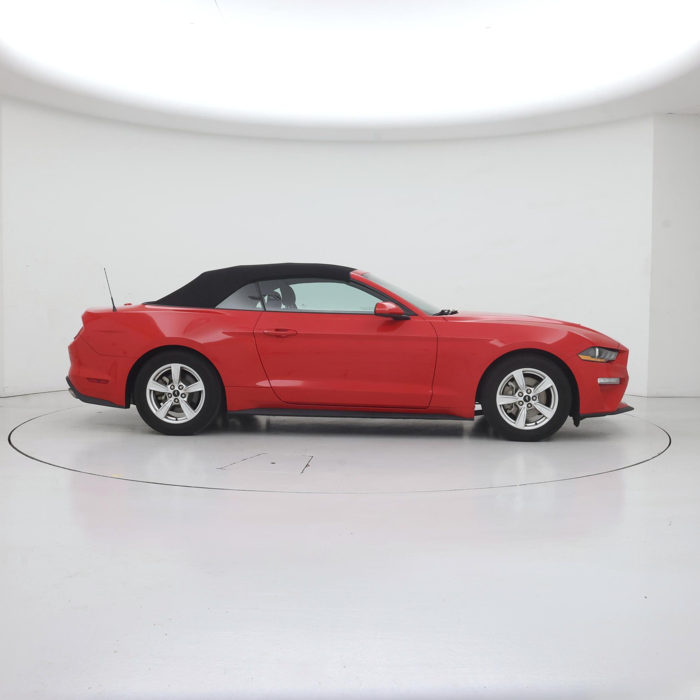 Thumbnail: 2021 Ford Mustang - 7