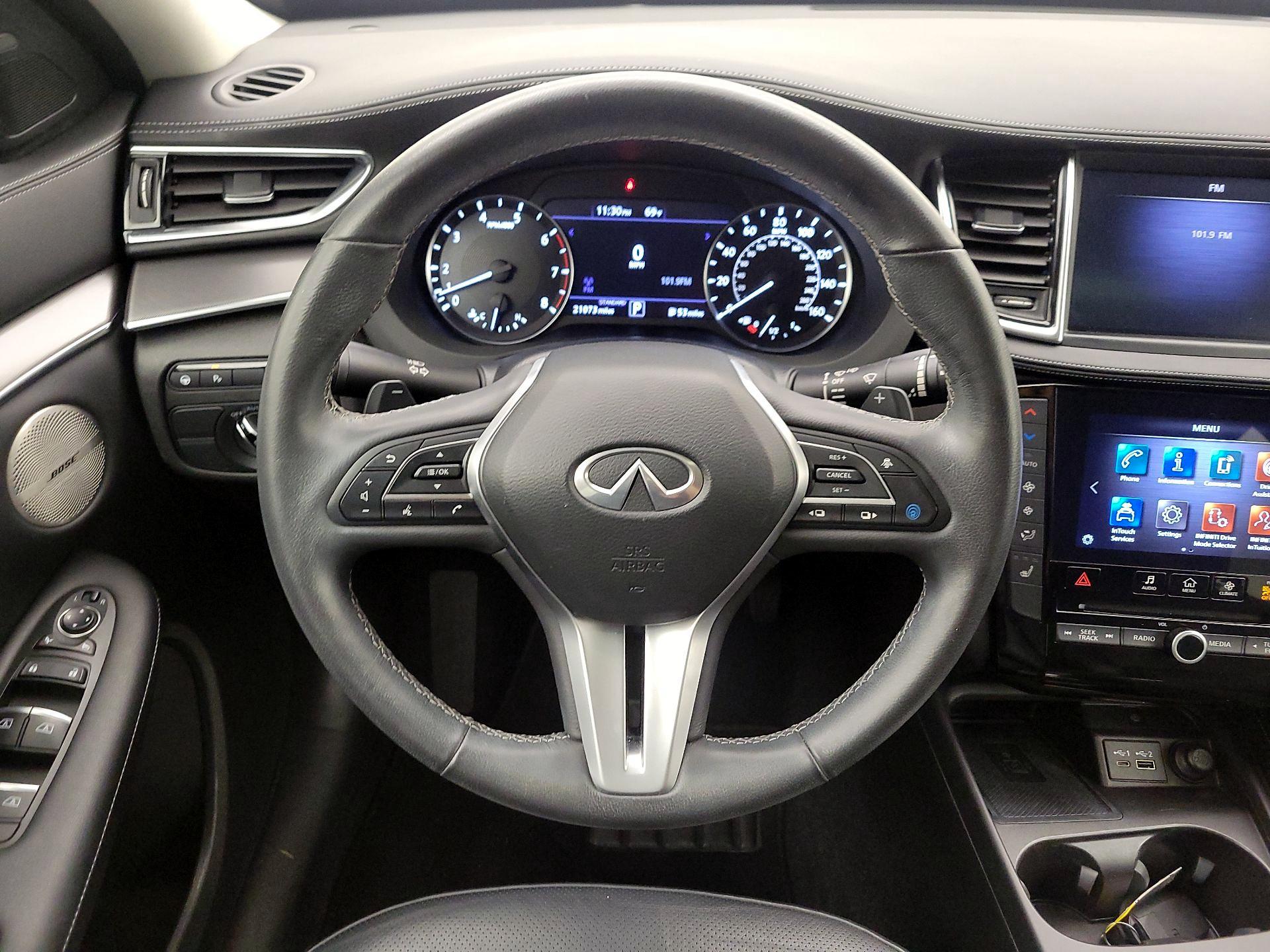 Thumbnail: 2023 INFINITI QX50 - 10