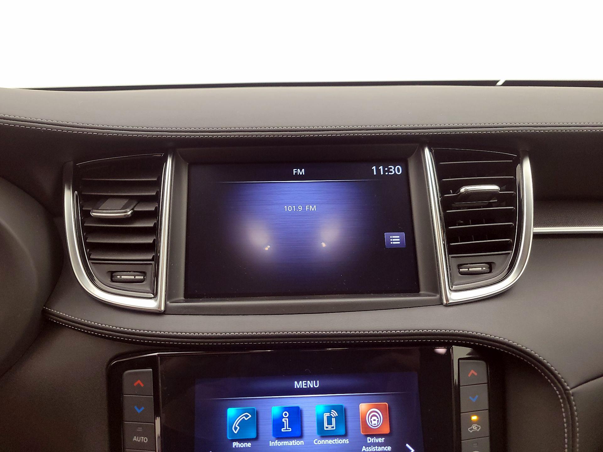 Thumbnail: 2023 INFINITI QX50 - 15