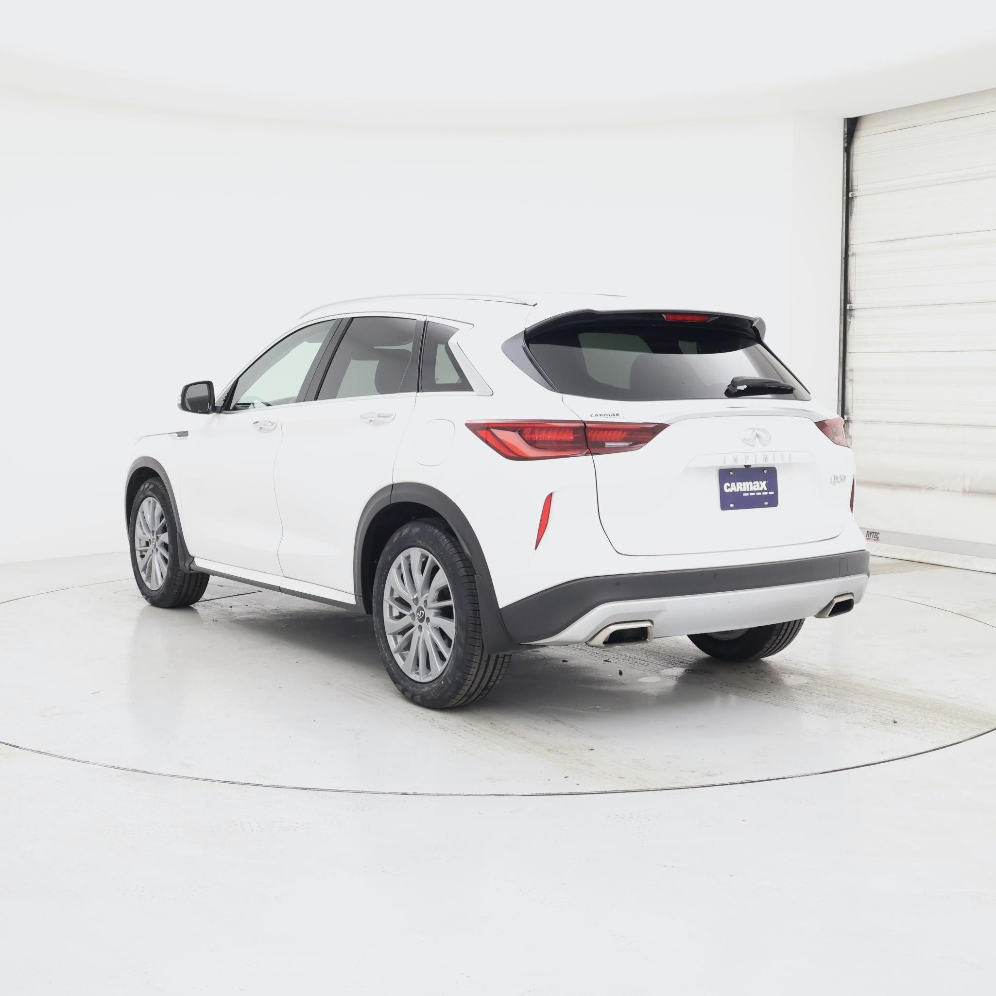 Thumbnail: 2023 INFINITI QX50 - 2