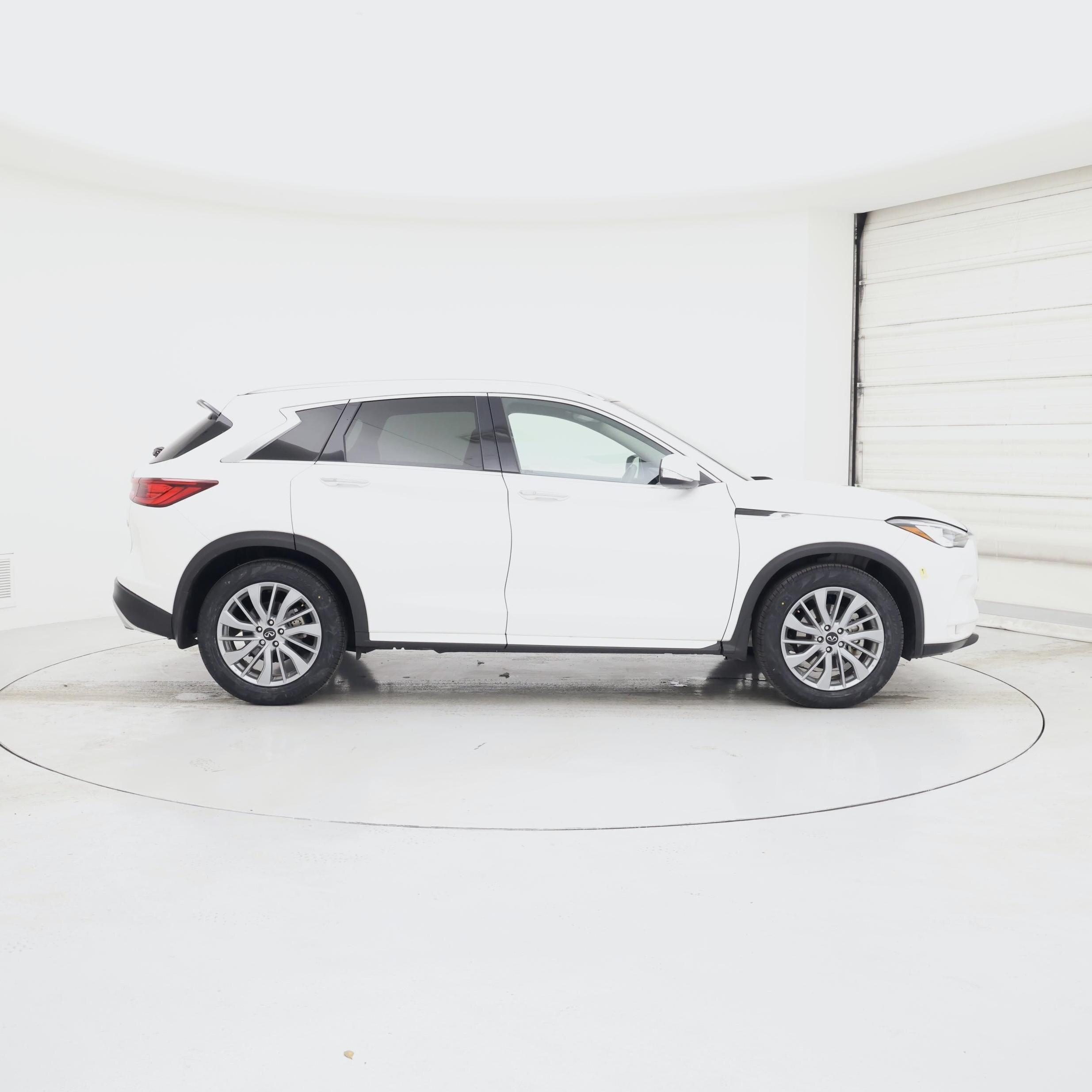 Thumbnail: 2023 INFINITI QX50 - 7