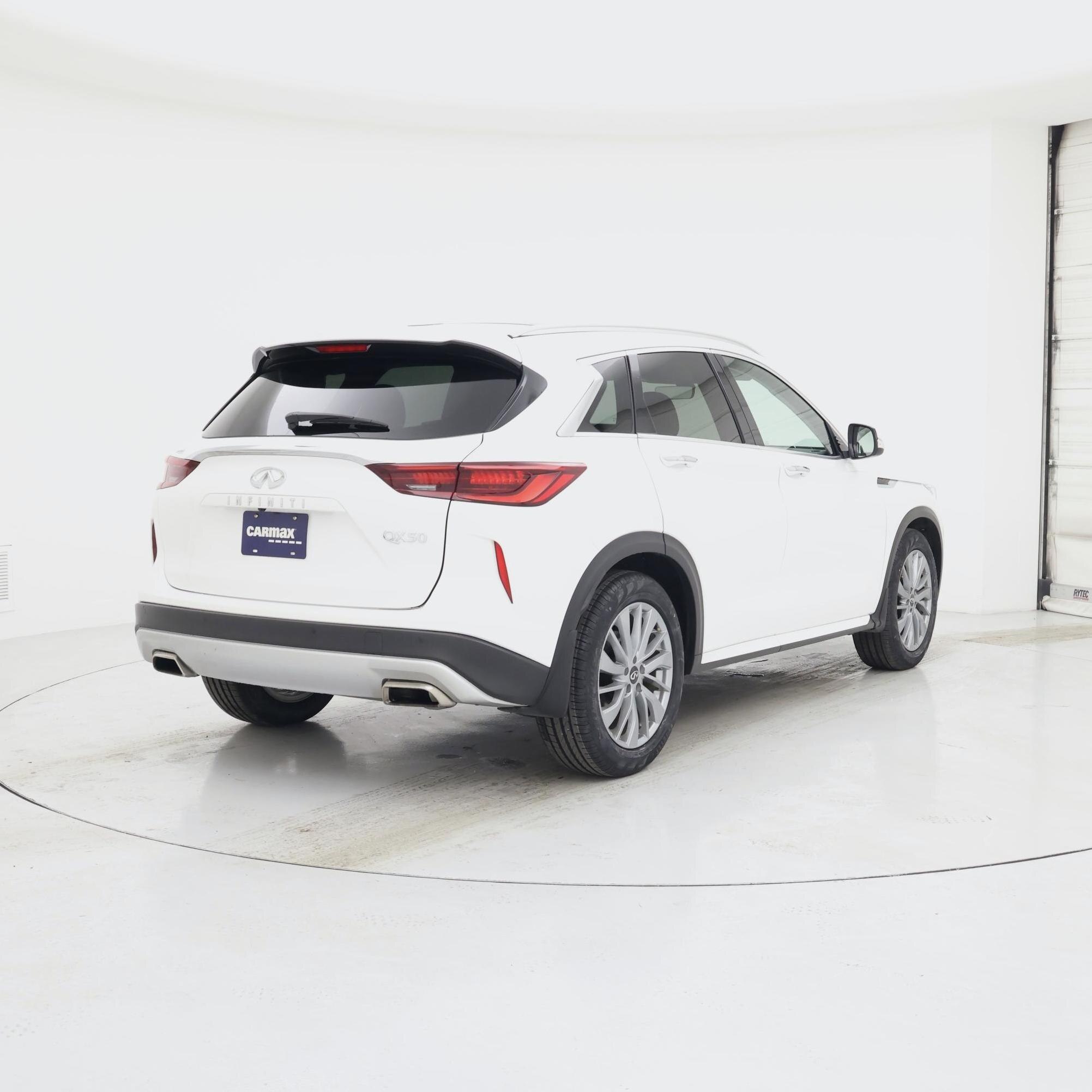 Thumbnail: 2023 INFINITI QX50 - 8