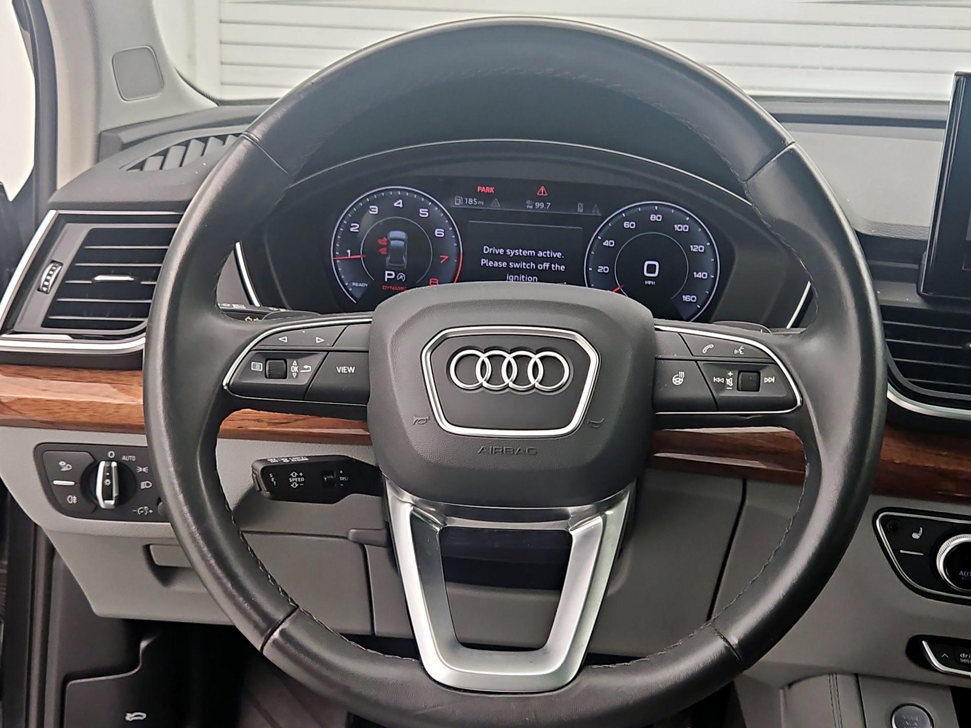 Thumbnail: 2023 Audi Q5 - 10