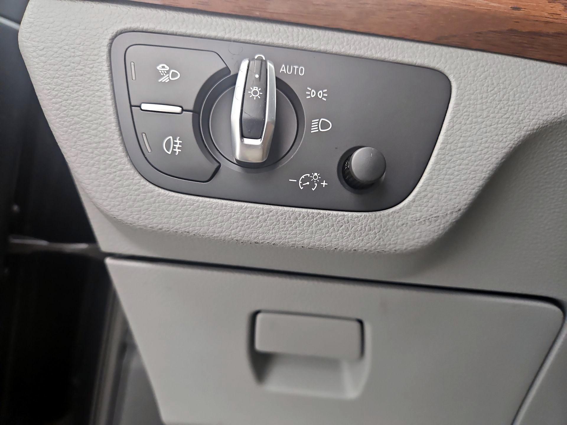 Thumbnail: 2023 Audi Q5 - 13