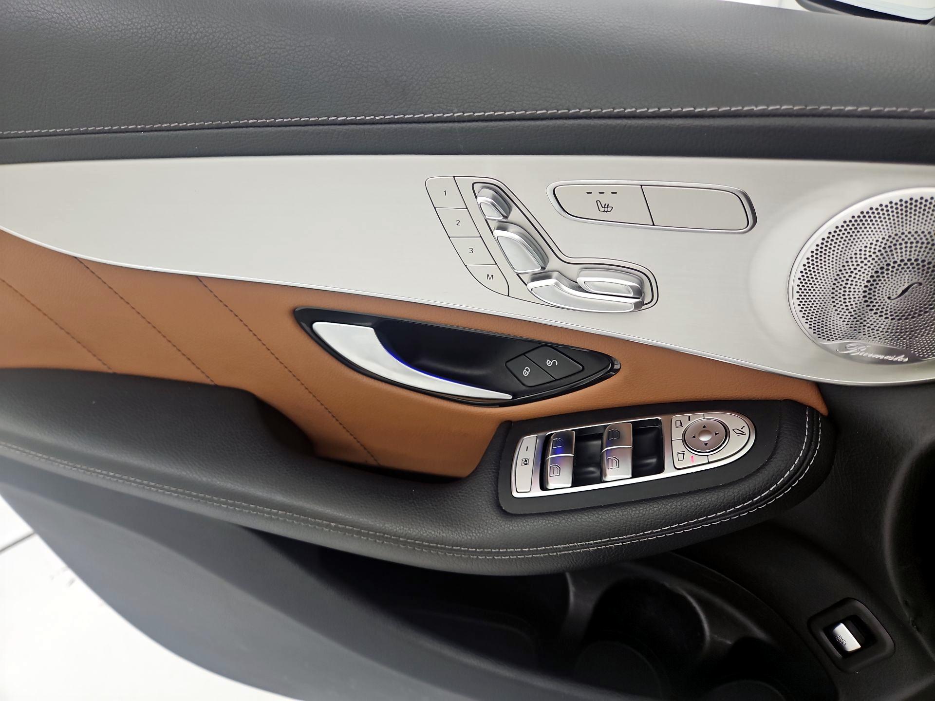 Thumbnail: 2020 Mercedes-Benz GLC - 12