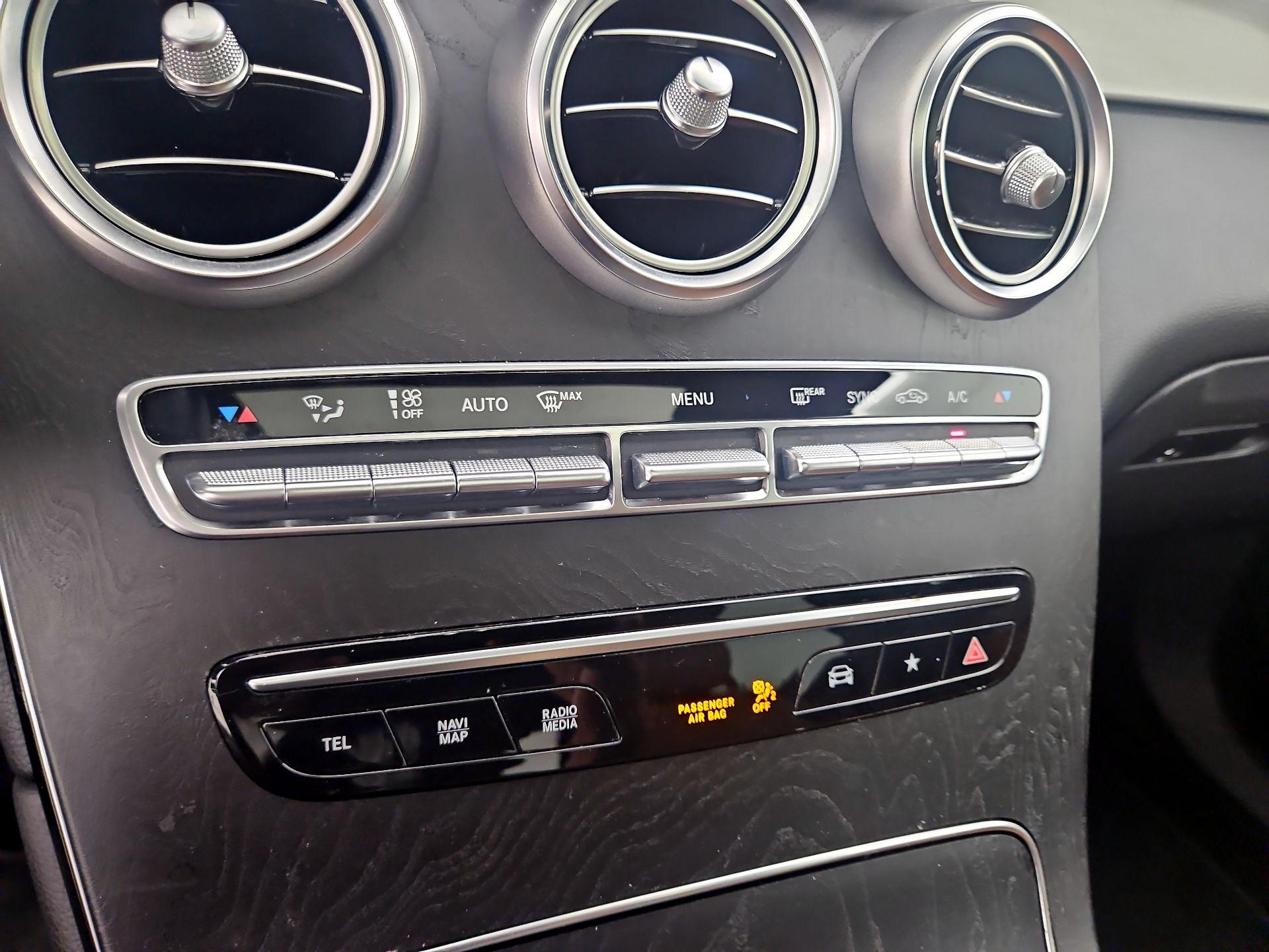 Thumbnail: 2020 Mercedes-Benz GLC - 16