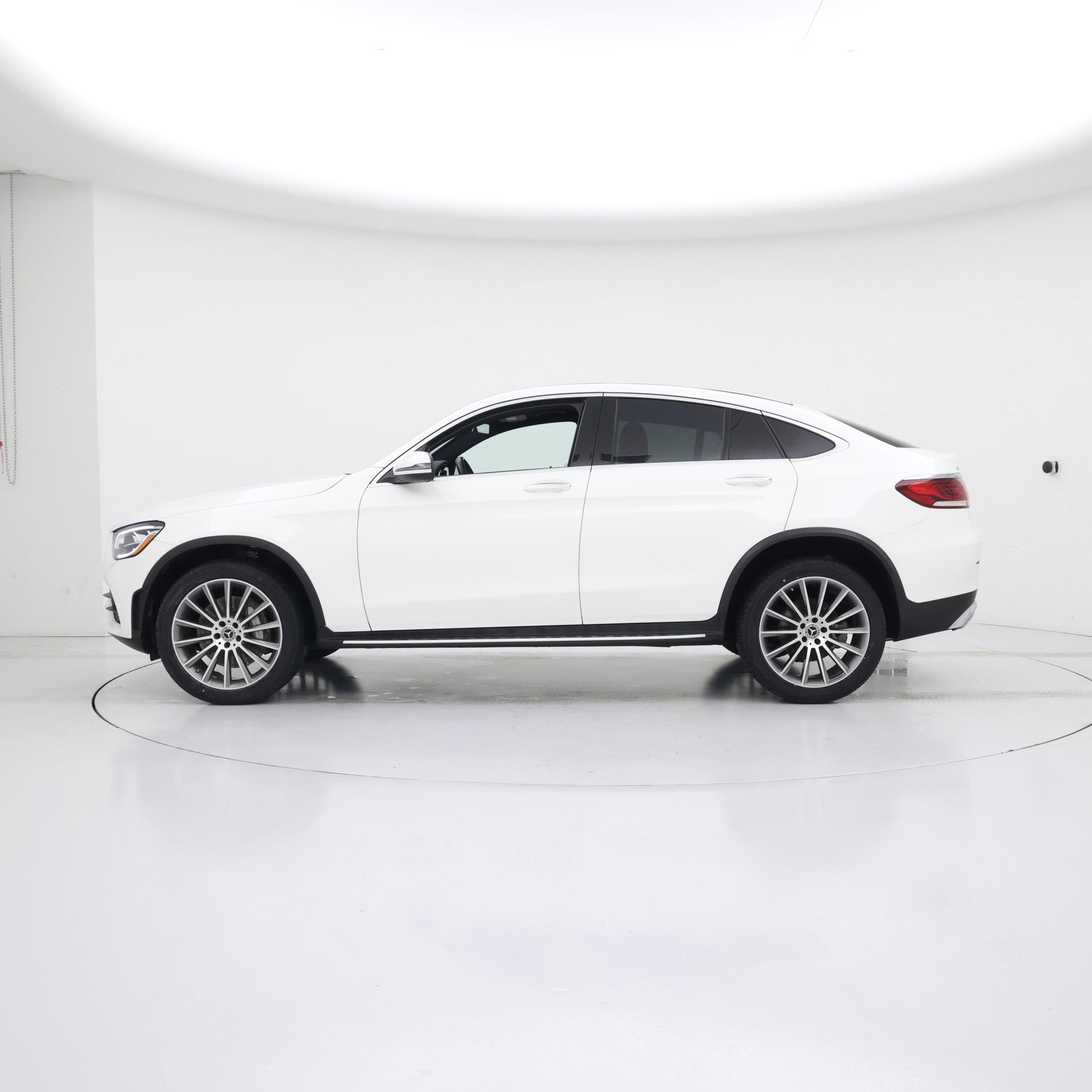 Thumbnail: 2020 Mercedes-Benz GLC - 3