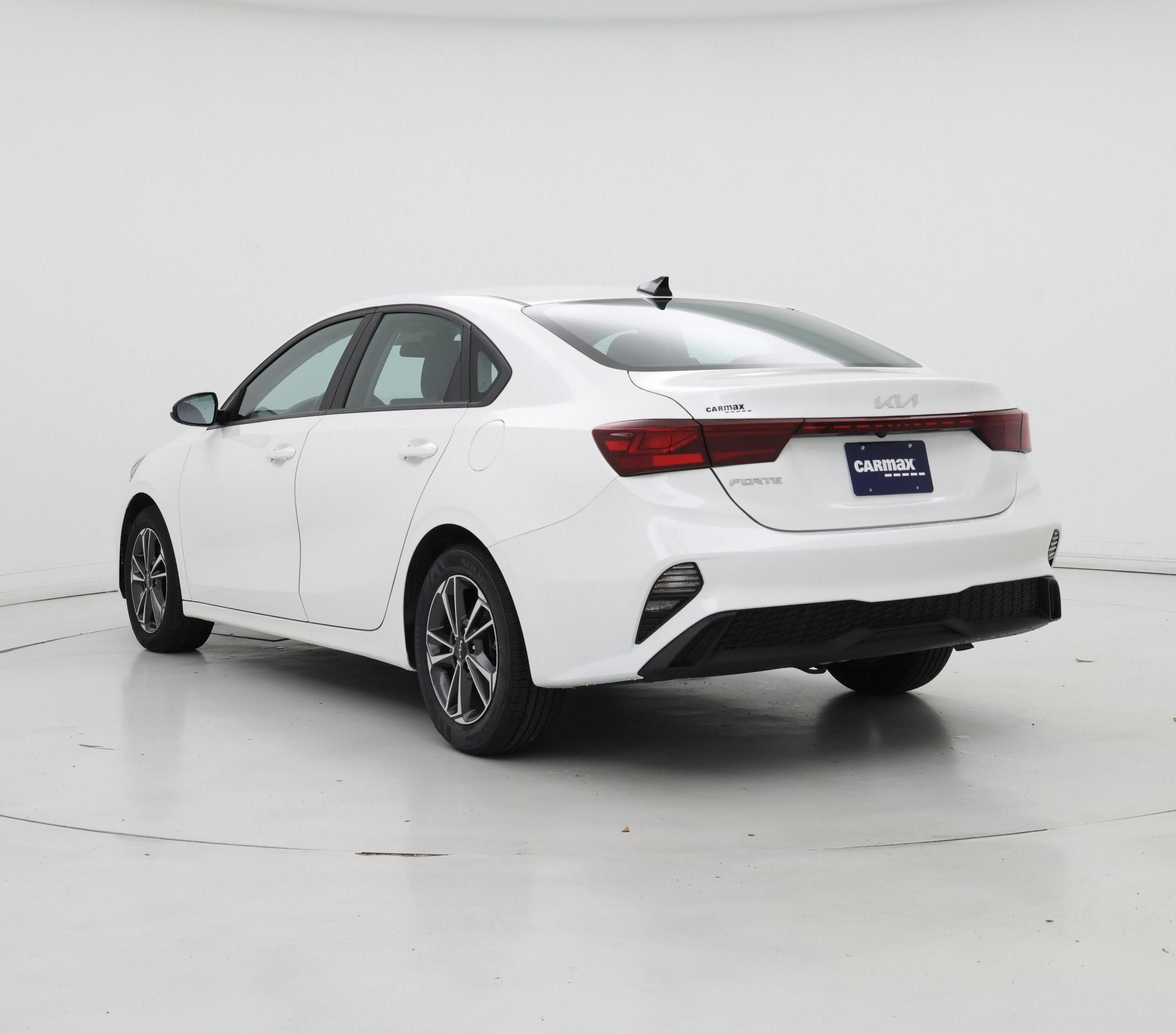 Thumbnail: 2023 Kia Forte - 2
