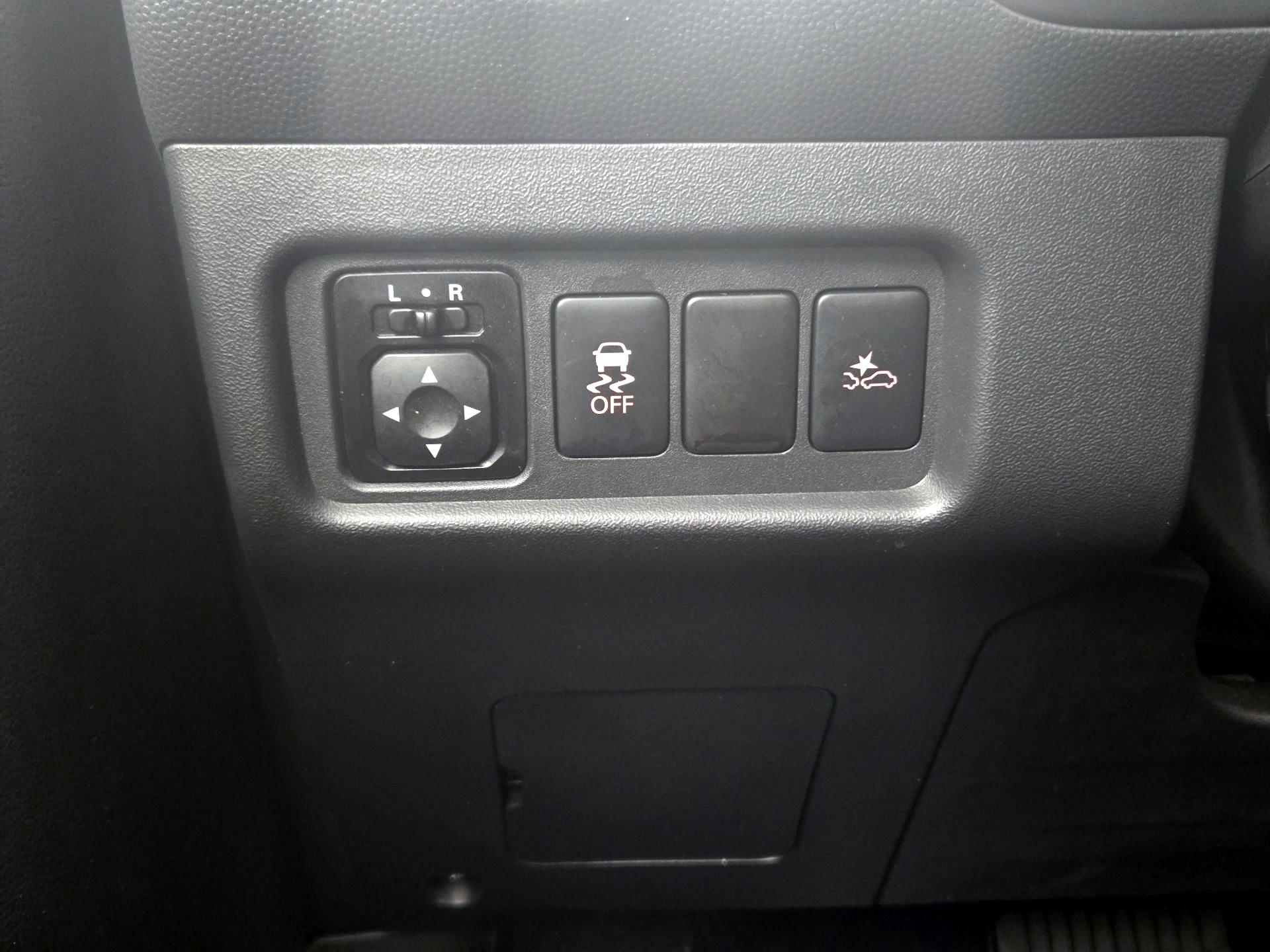 Thumbnail: 2024 Mitsubishi Mirage - 13