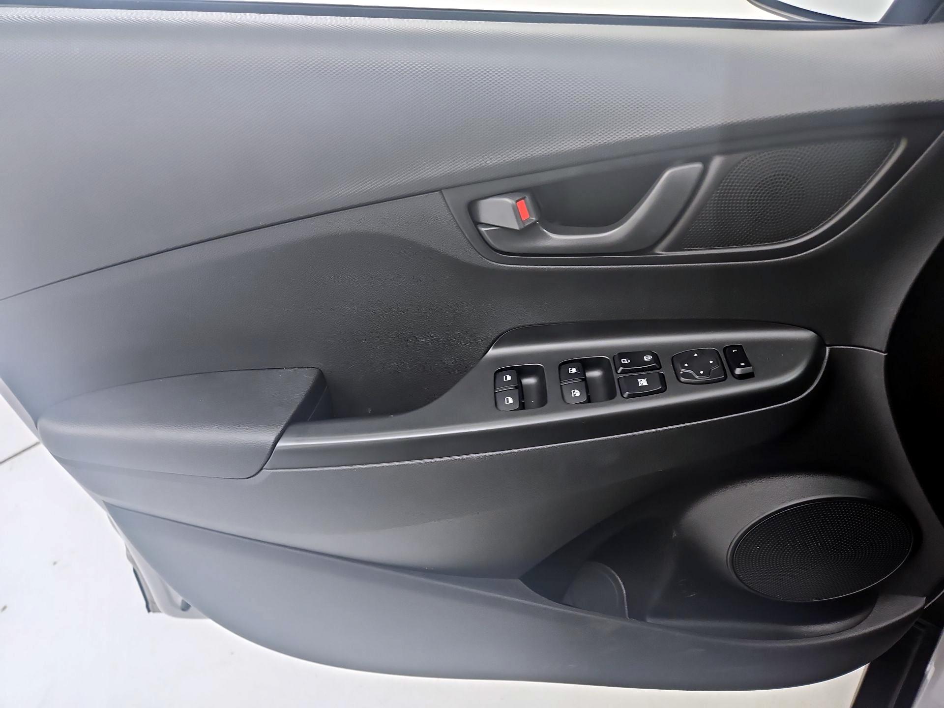 Thumbnail: 2023 Hyundai Kona - 12