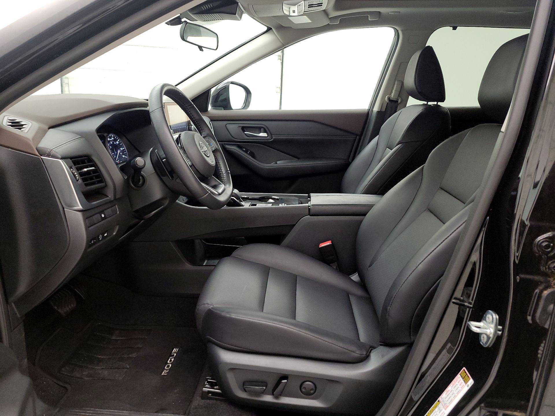 Thumbnail: 2023 Nissan Rogue - 11