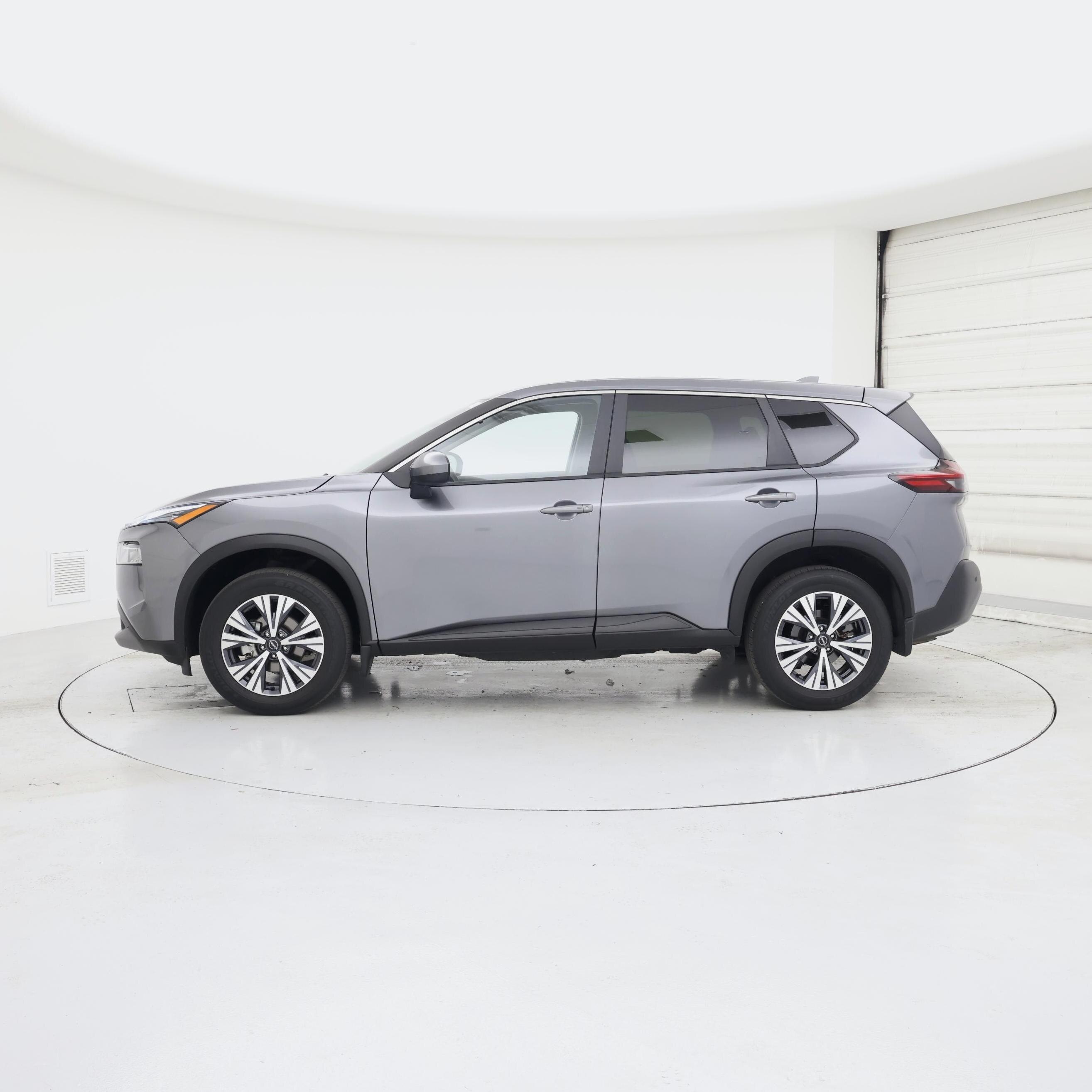 Thumbnail: 2023 Nissan Rogue - 3