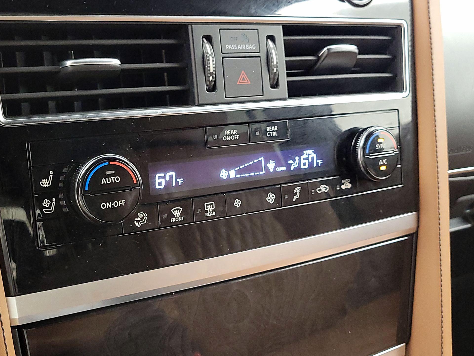 Thumbnail: 2023 INFINITI QX80 - 16