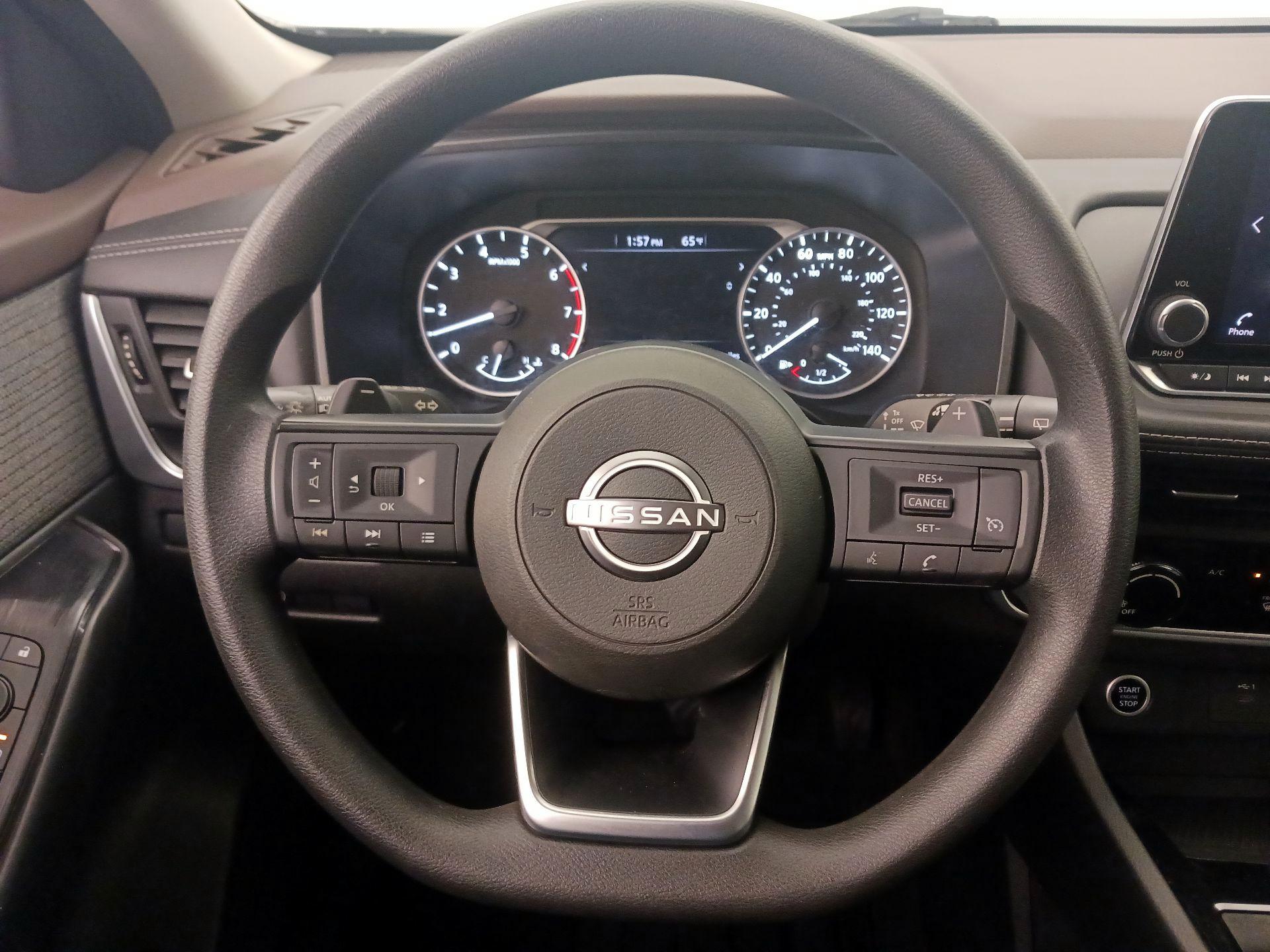 Thumbnail: 2023 Nissan Rogue - 10