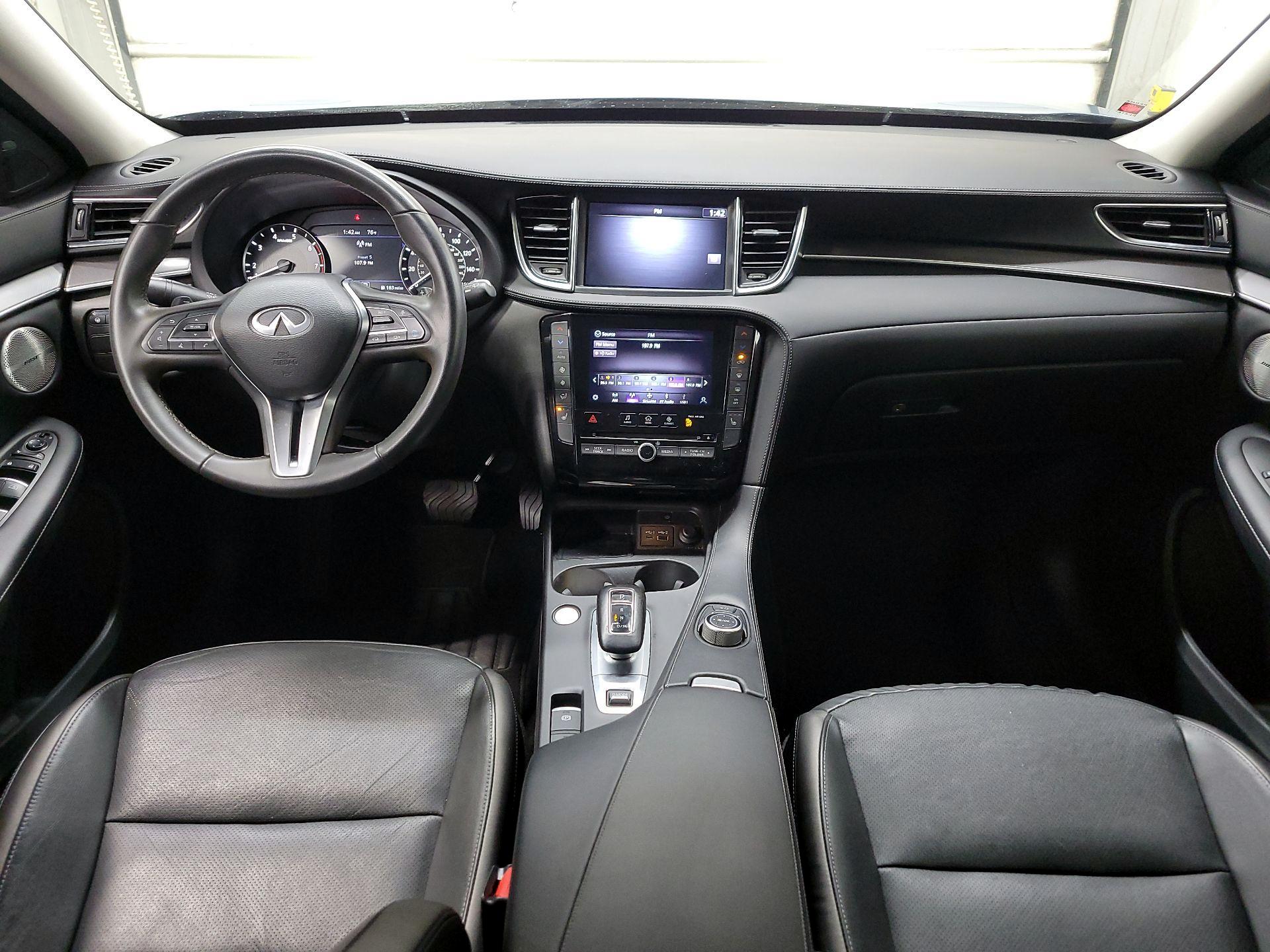 Thumbnail: 2023 INFINITI QX50 - 9